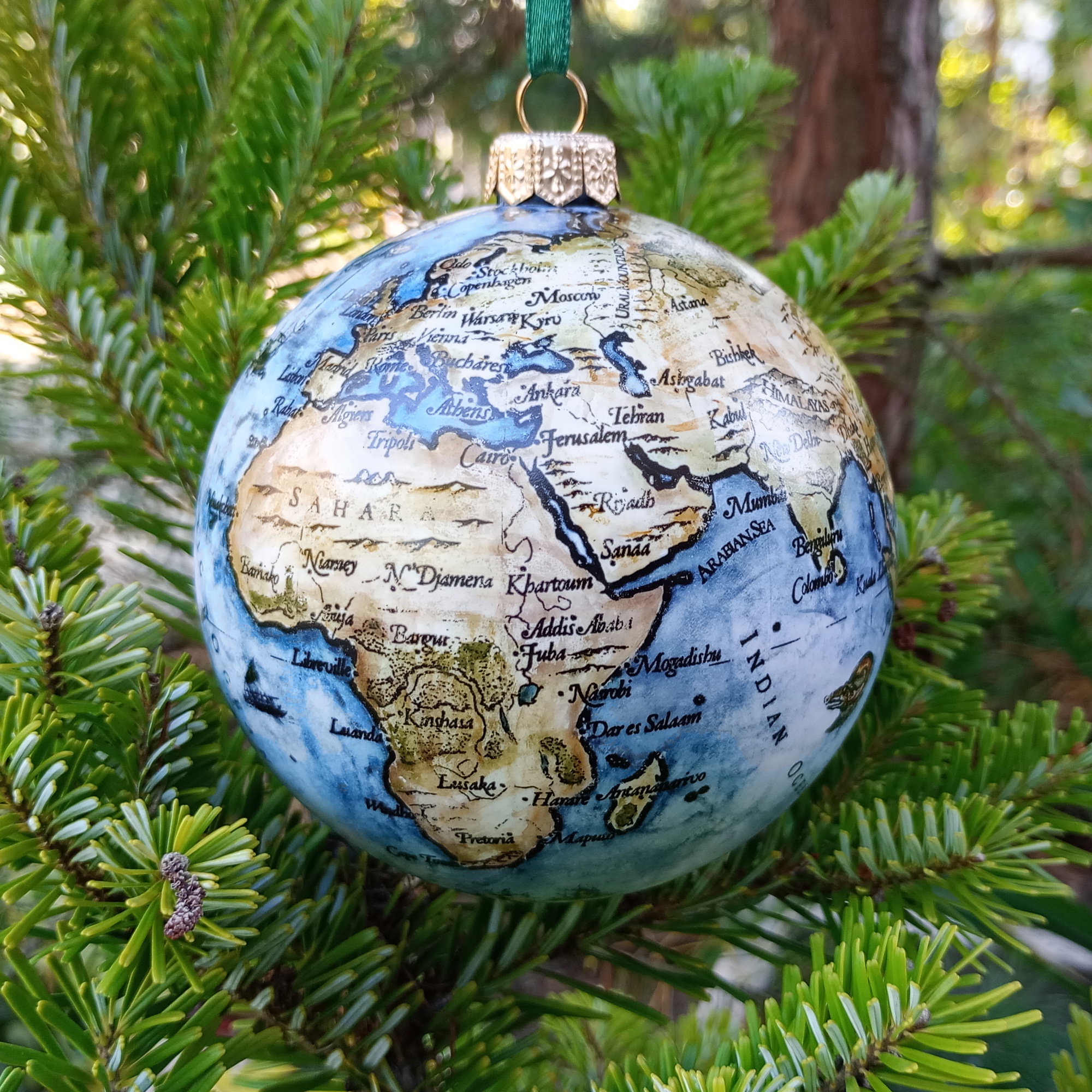 Handcrafted Christmas Baubles: A Couple of Globe Designs
