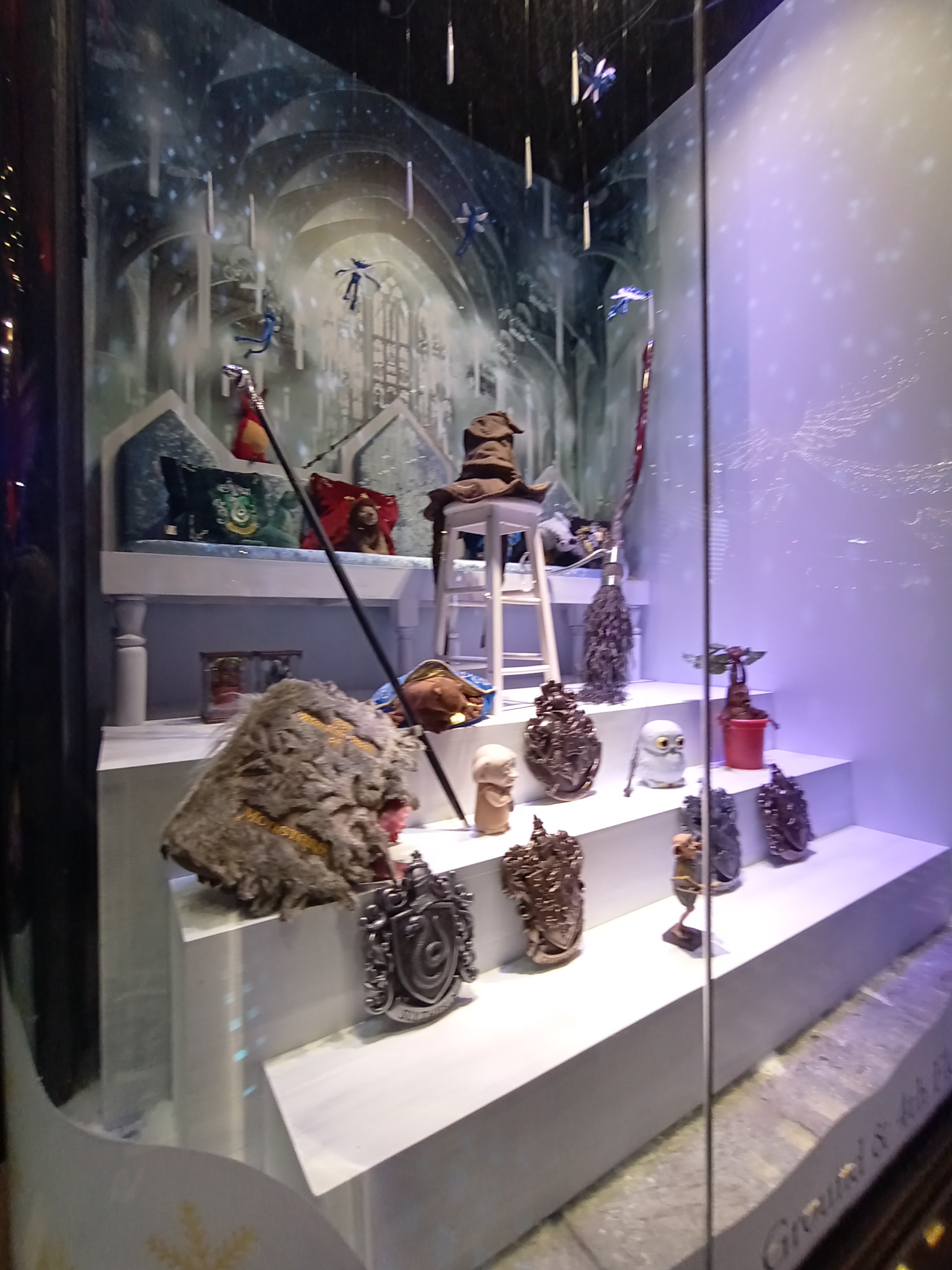 London's Enchanting Christmas Store and Street Lights in 2024