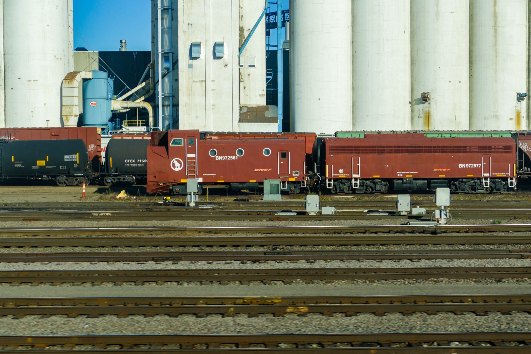 BNSF Snowplow in action!