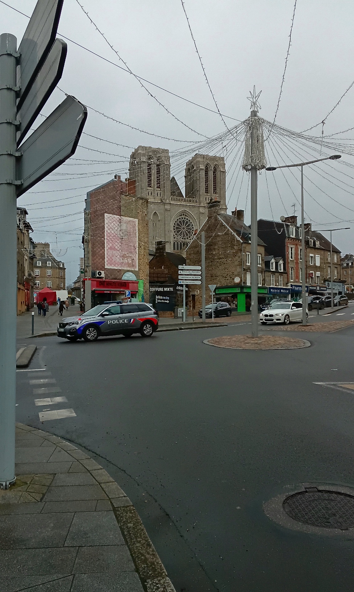 Welcome to Place Leclerc in Normandie!