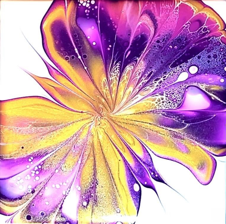 The Beauty of Fluid Art Unleashed