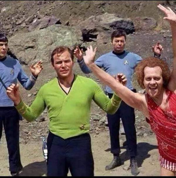 When Did Kirk Start Wearing a Green Shirt?