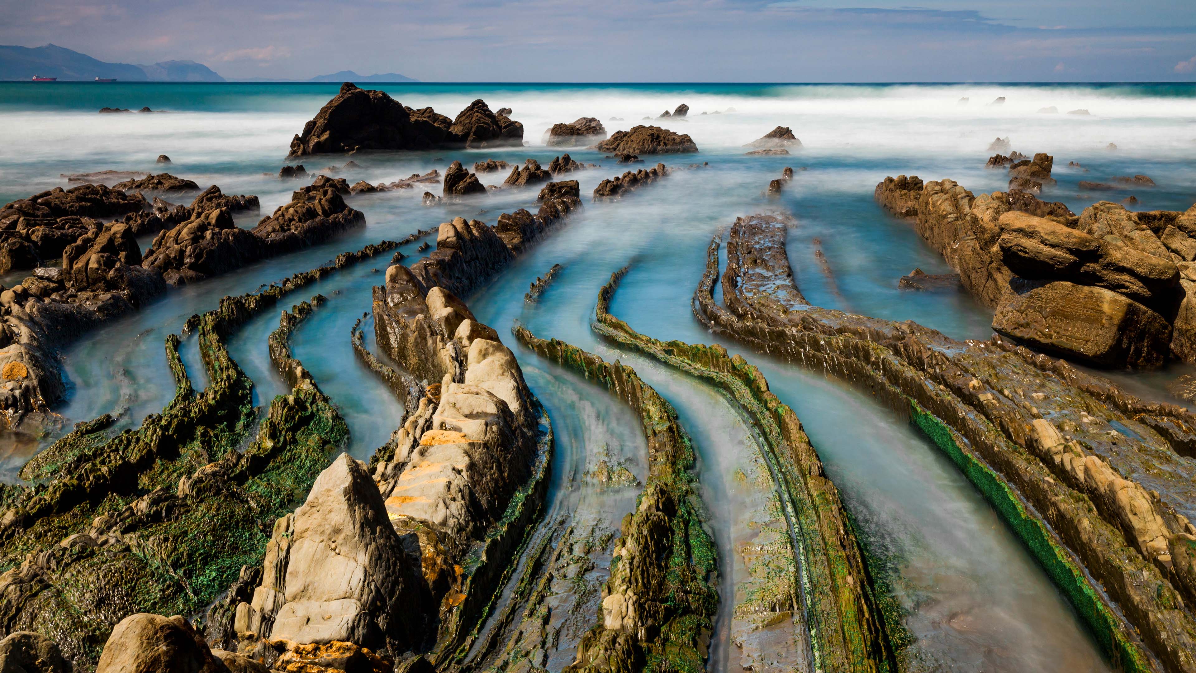 The Art of Stone Squiggles: Nature's Unique Creations