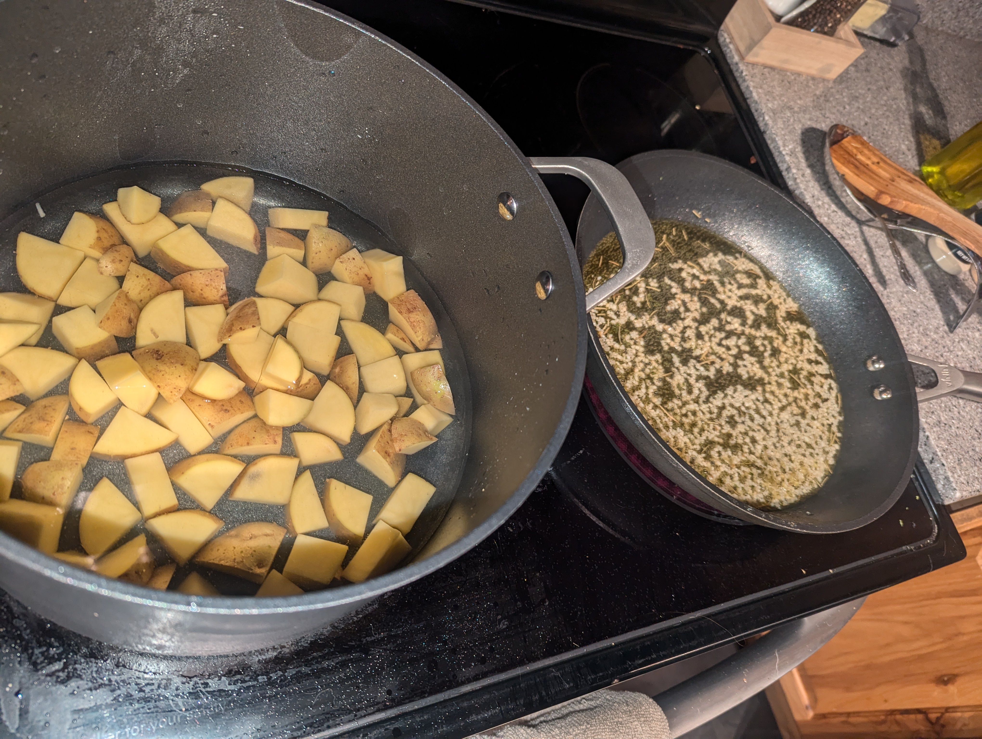 Crispy Fried Potatoes: A Comfort Food Classic