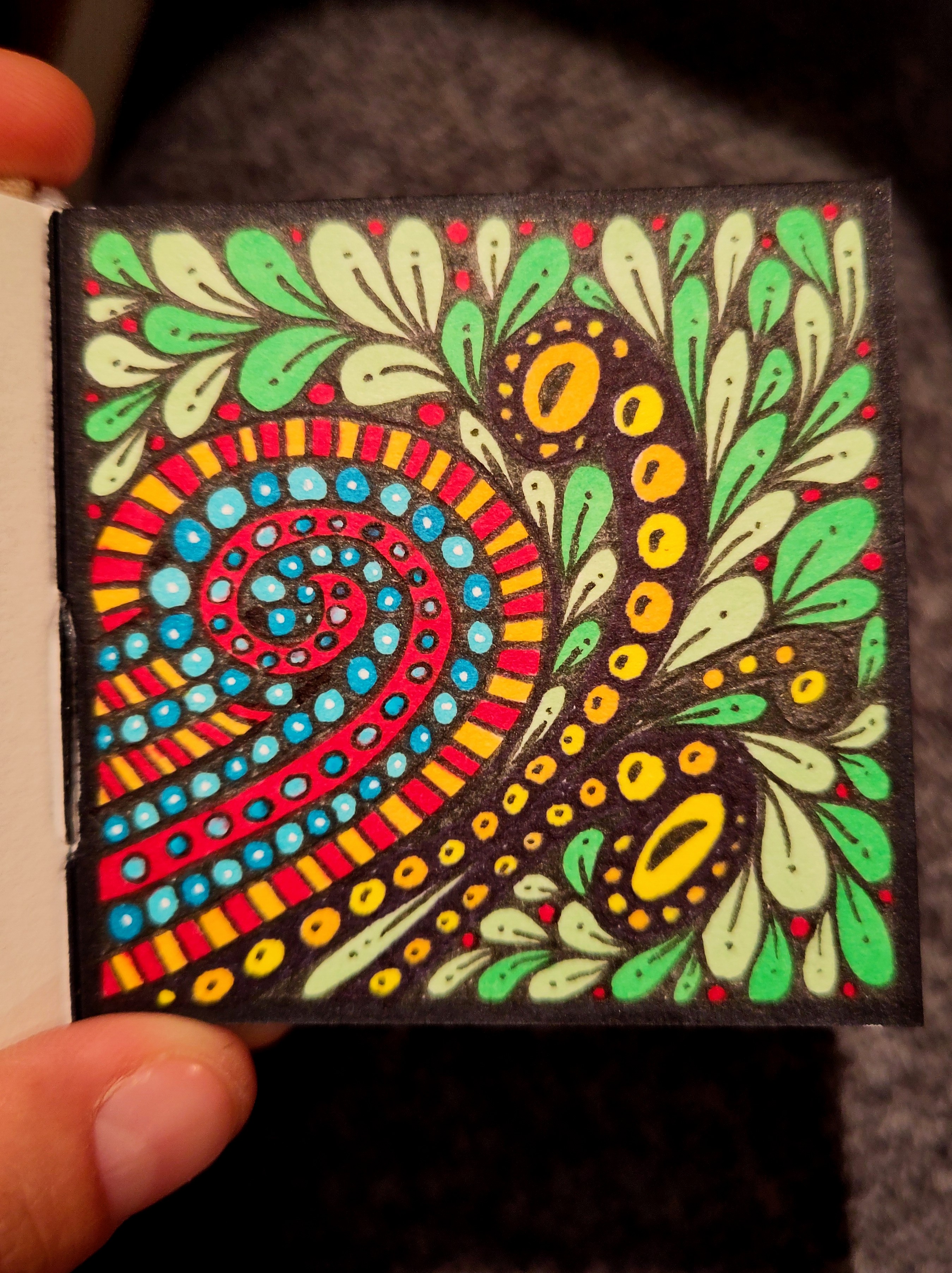 Relaxing with Mini Zentangle Doodles in My New Sketchbook