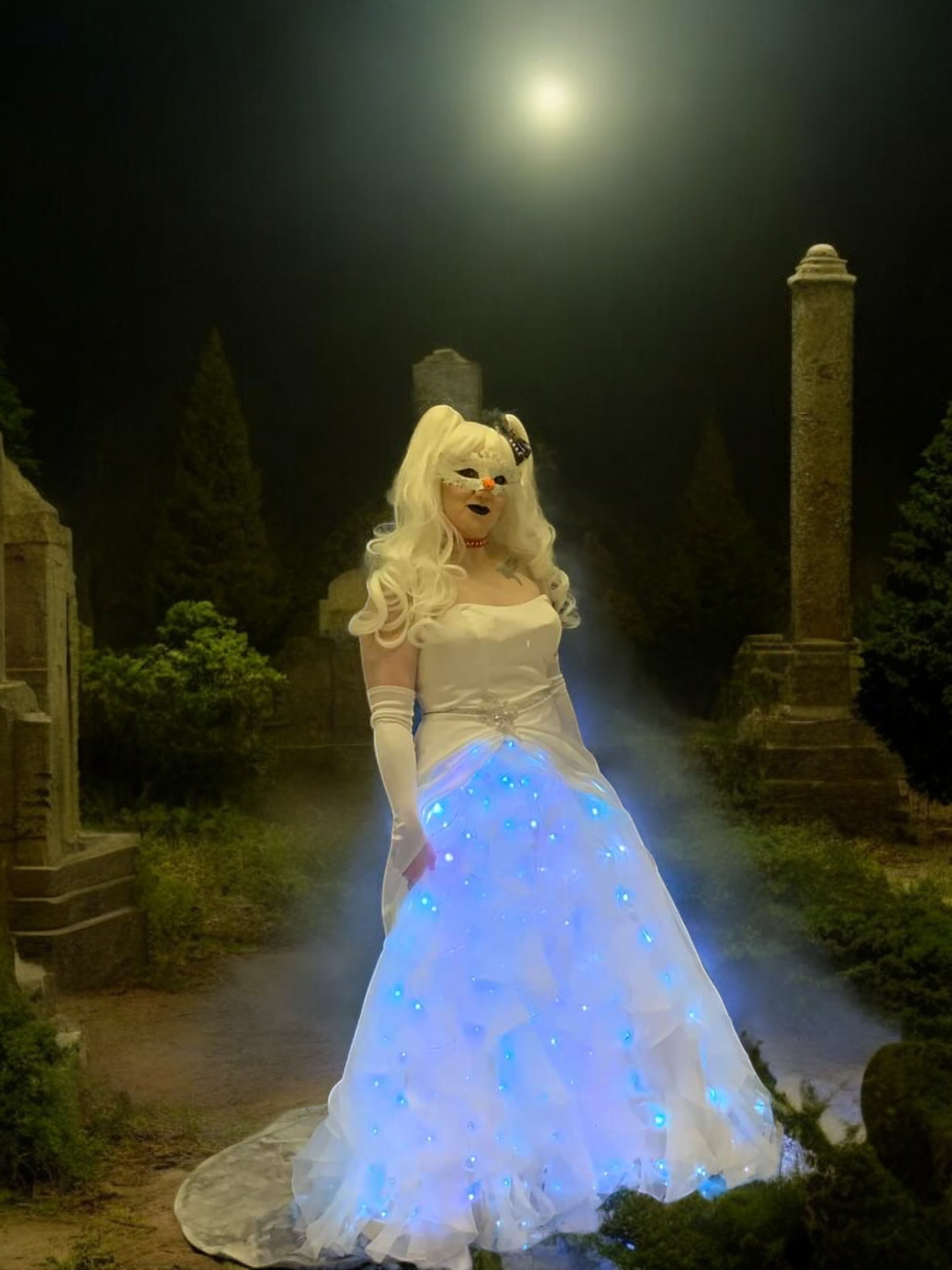 Zero from The Nightmare Before Christmas: A Spooktacular Cosplay!