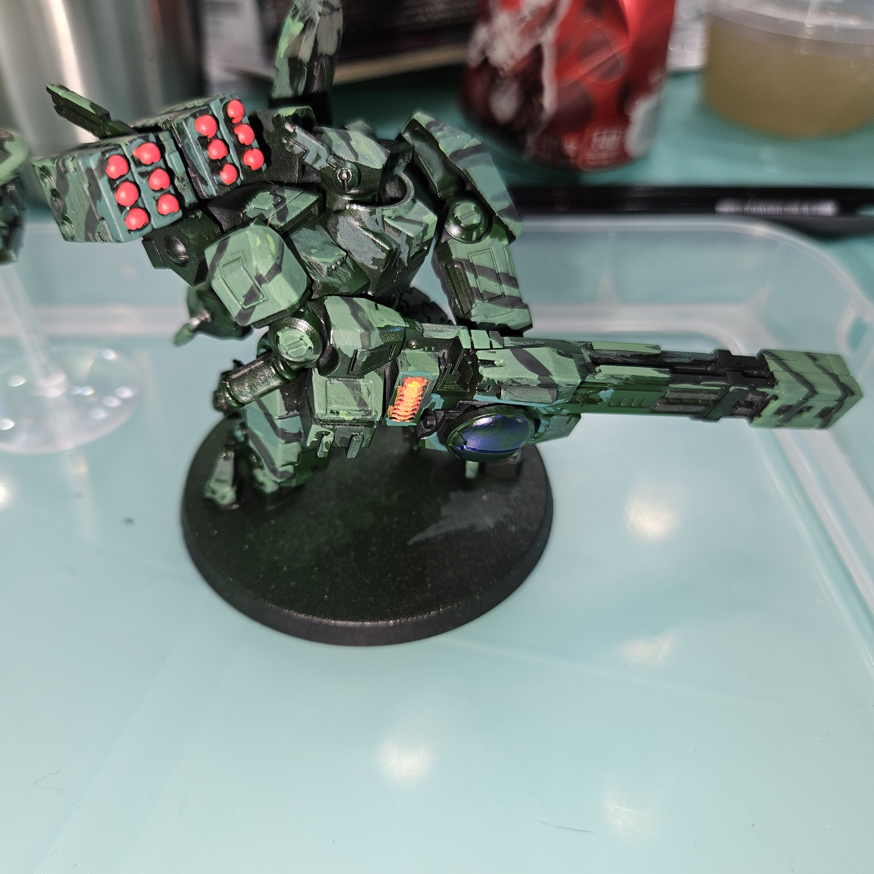 My First Painted Miniature: The Tau Battlesuit