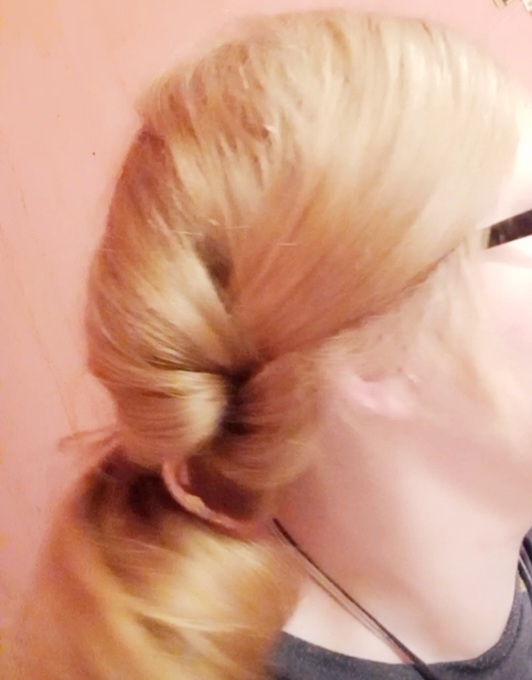 My Daughter's Hilarious Hair Attempt: A Braiding Adventure Gone Wrong!