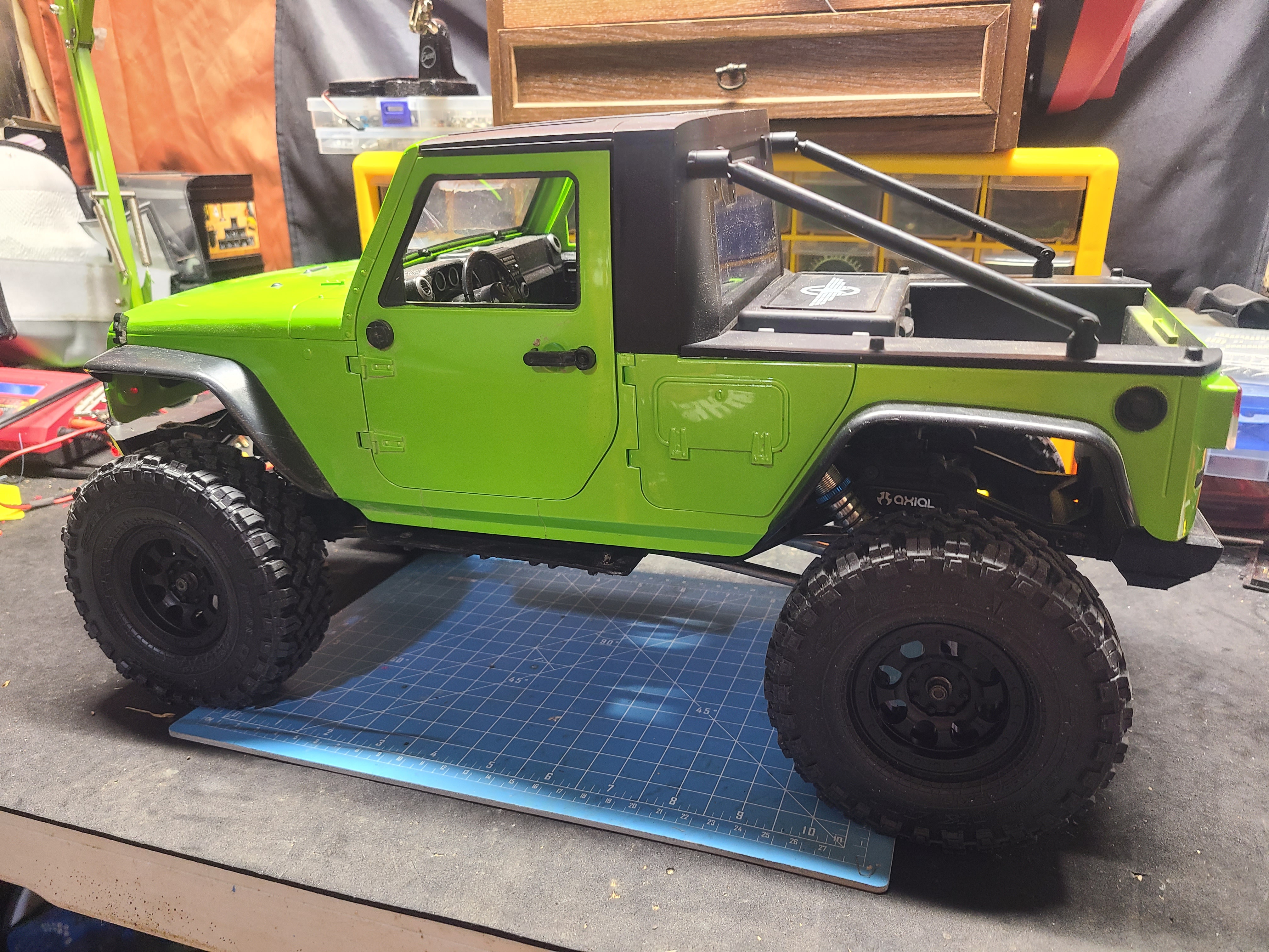 Axial SCX10 III Jeep: Off-Road Adventure Awaits
