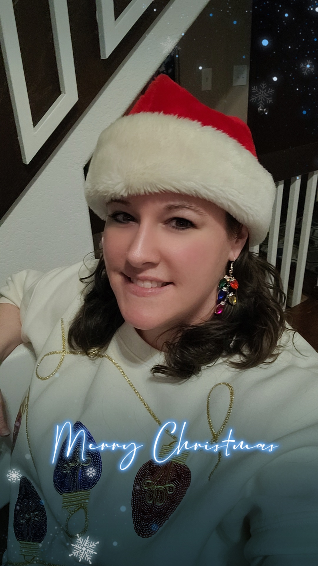 Capture the Moment with This Christmas Selfie!