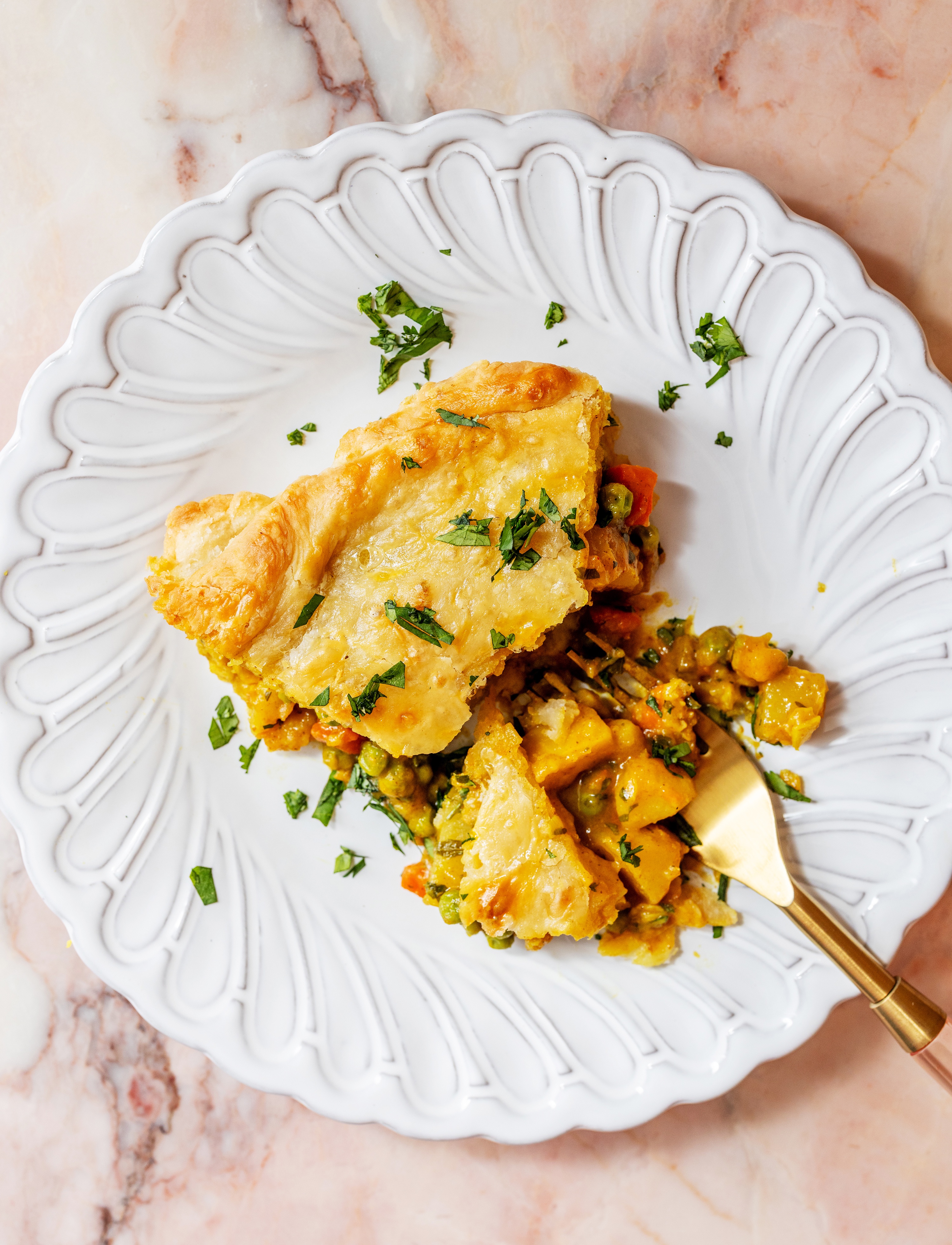Delicious Vegetable Curry Pot Pie Recipe to Try!