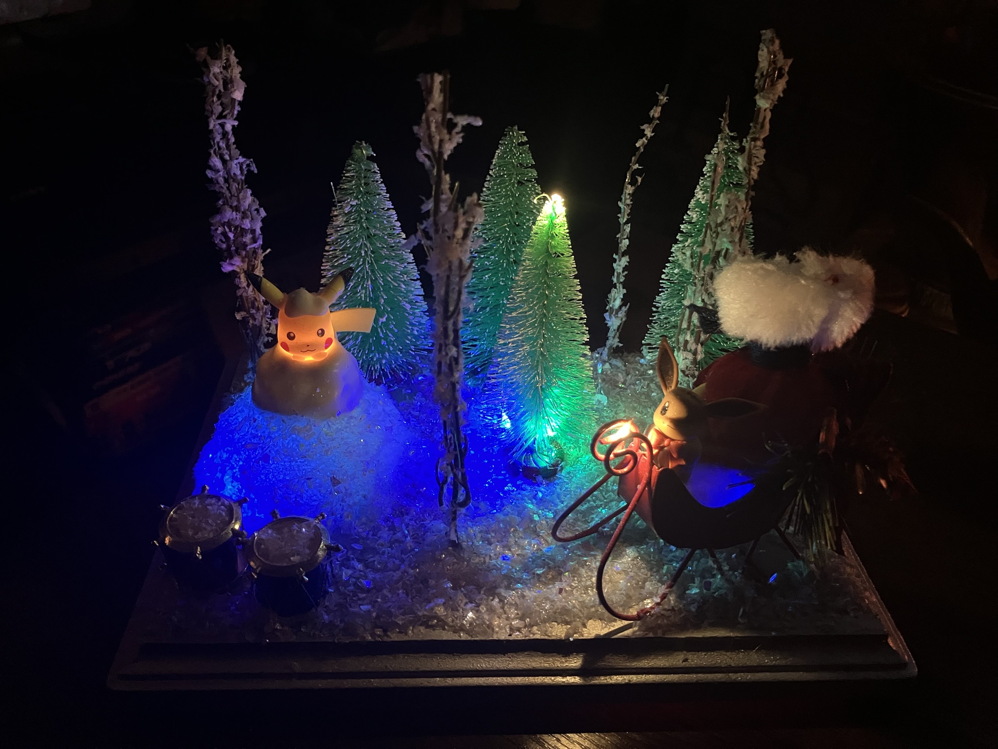 Crafted a Festive Pokémon Lamp for the Holidays