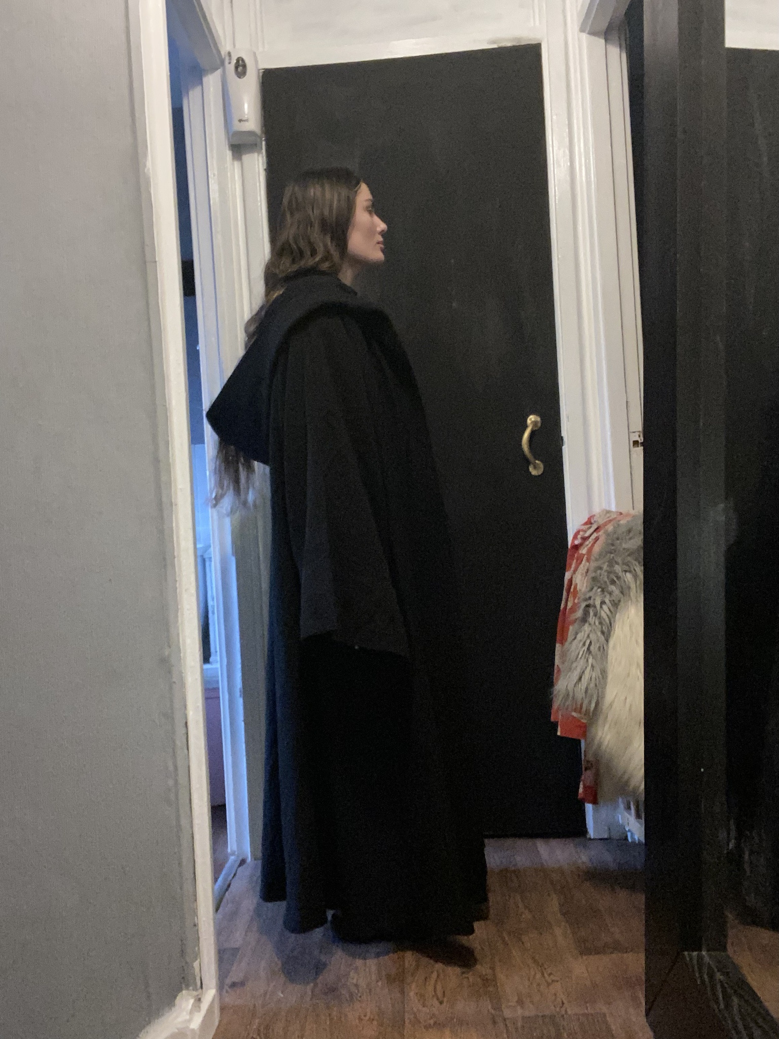 Full Body Cloak: A Fashion Statement