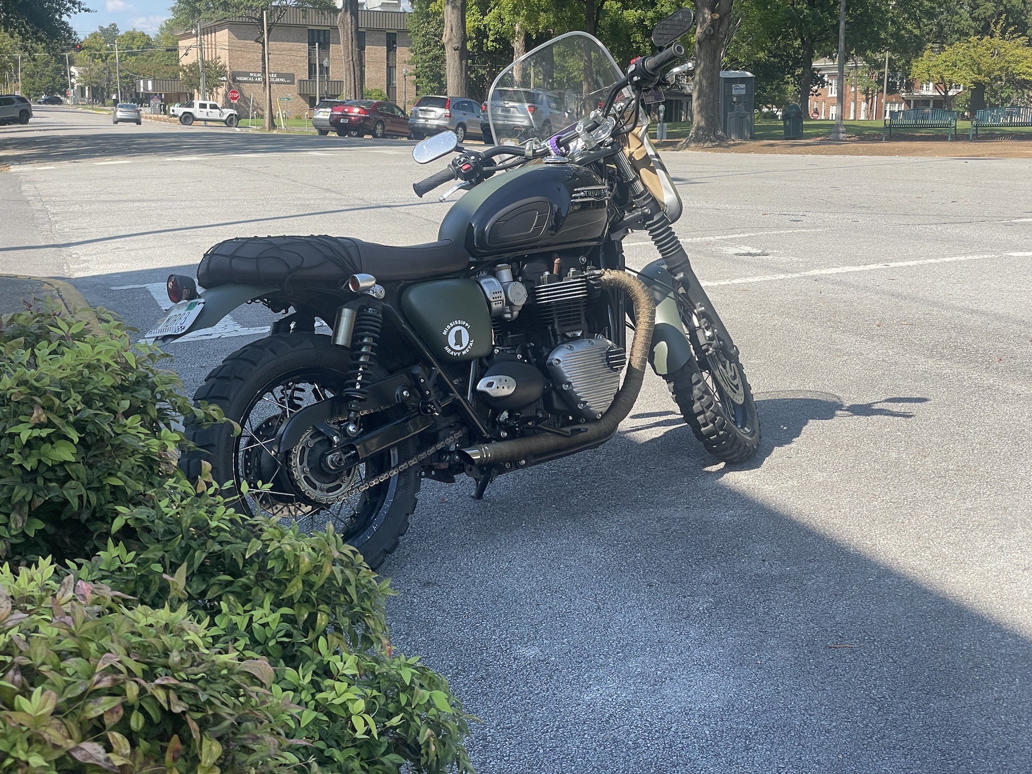 2022 T120 Black: A Motorcycle Marvel