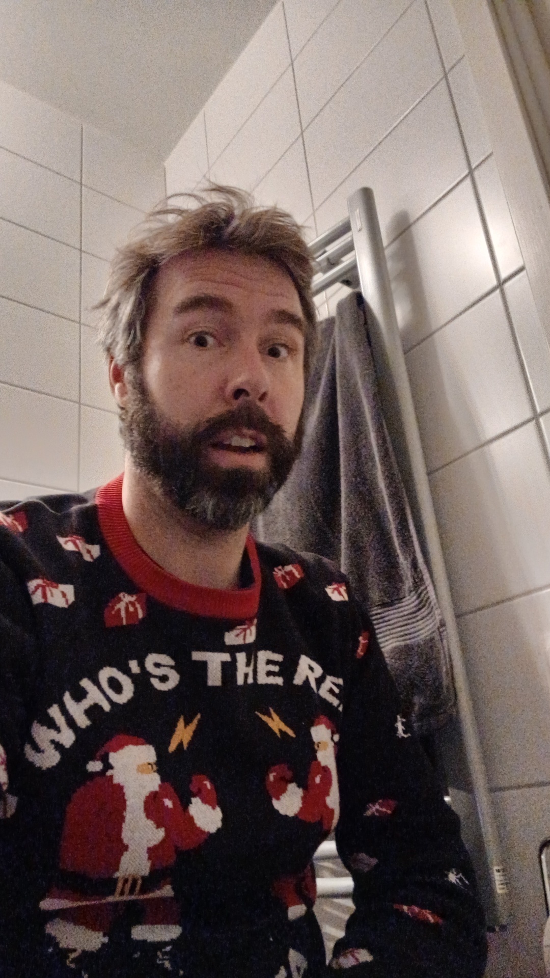 Christmas Selfie: Capturing Memories in 2024