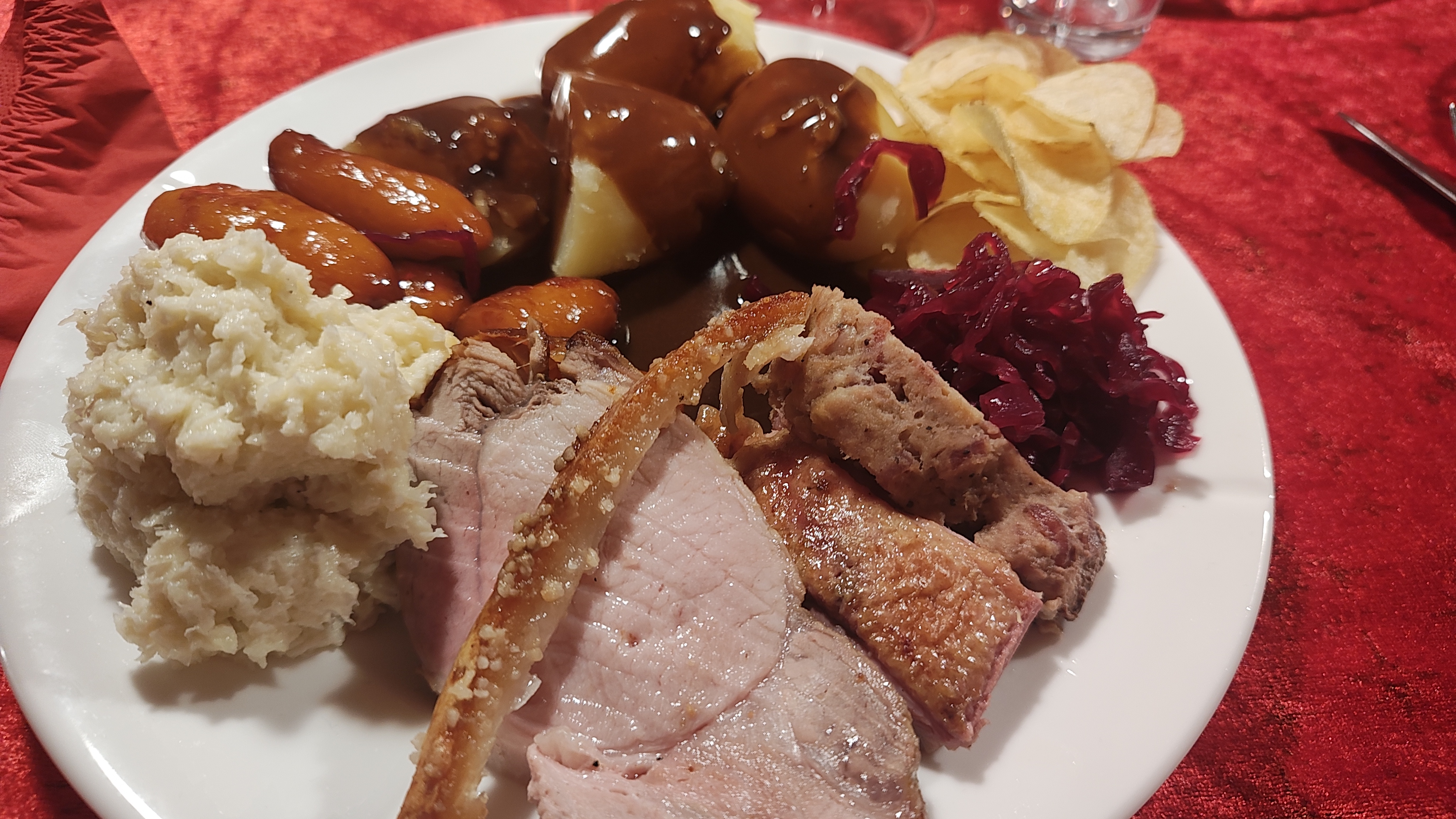 Forget Selfies! Show Me Your Country's Traditional Christmas Dishes!
