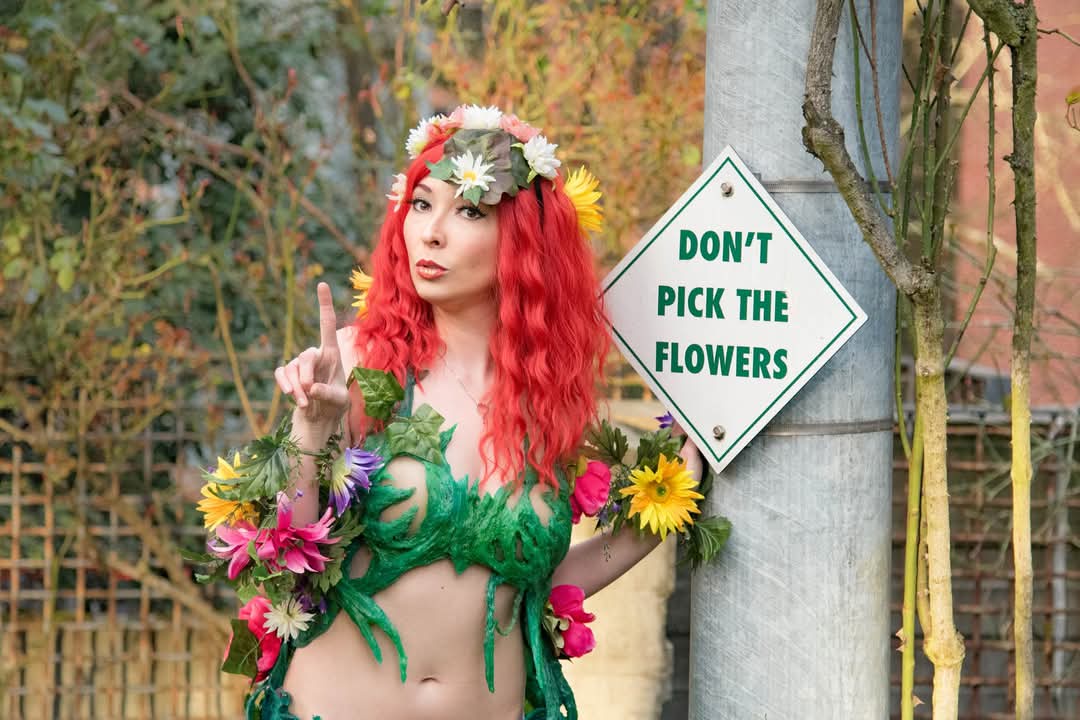 Incredible Poison Ivy Cosplay Crafted by BangBangNeko