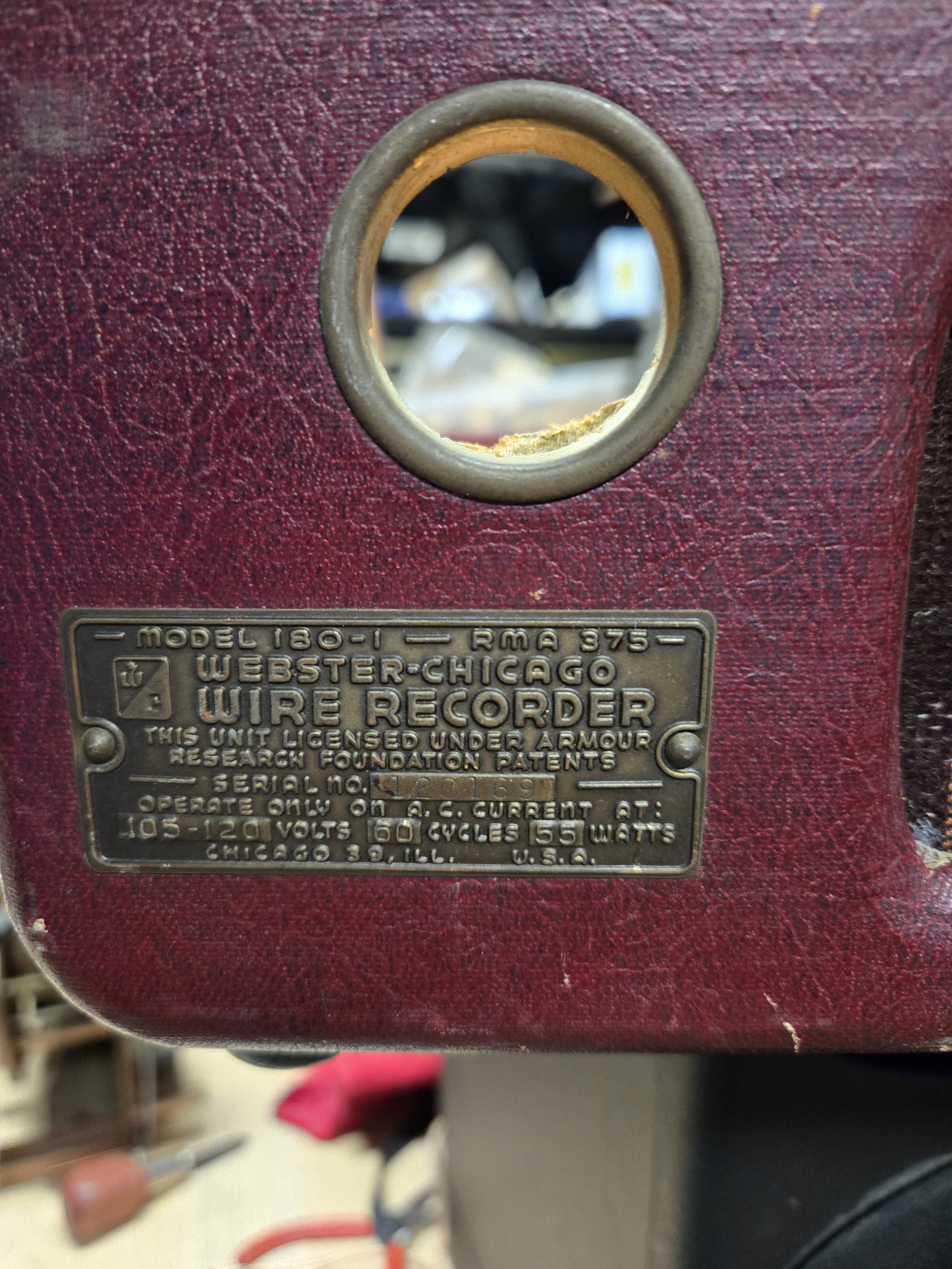 Reviving a 1949 Wire Recorder: A Nostalgic Project
