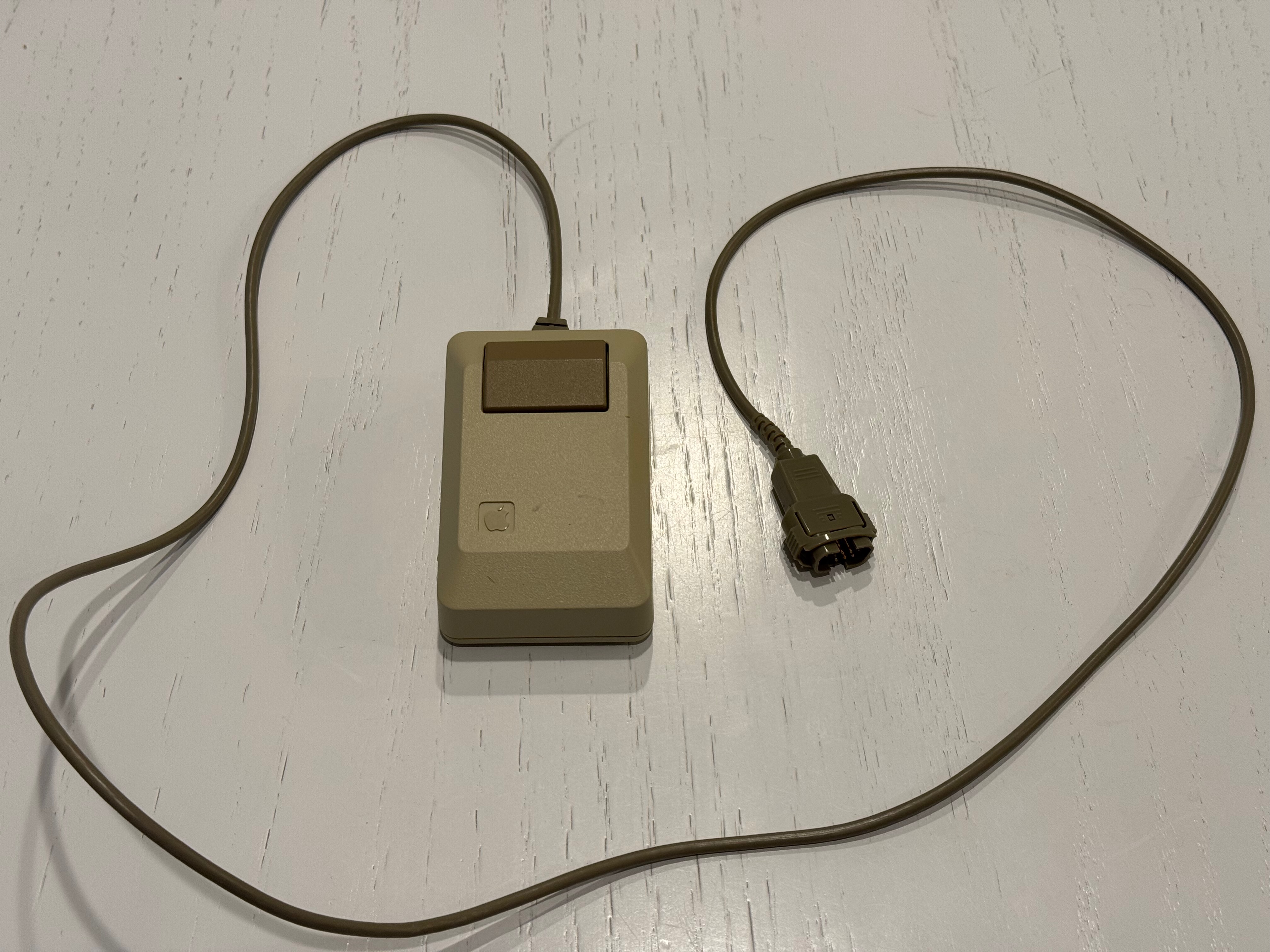 The Apple Twiggy: A Vintage Macintosh Mouse Prototype