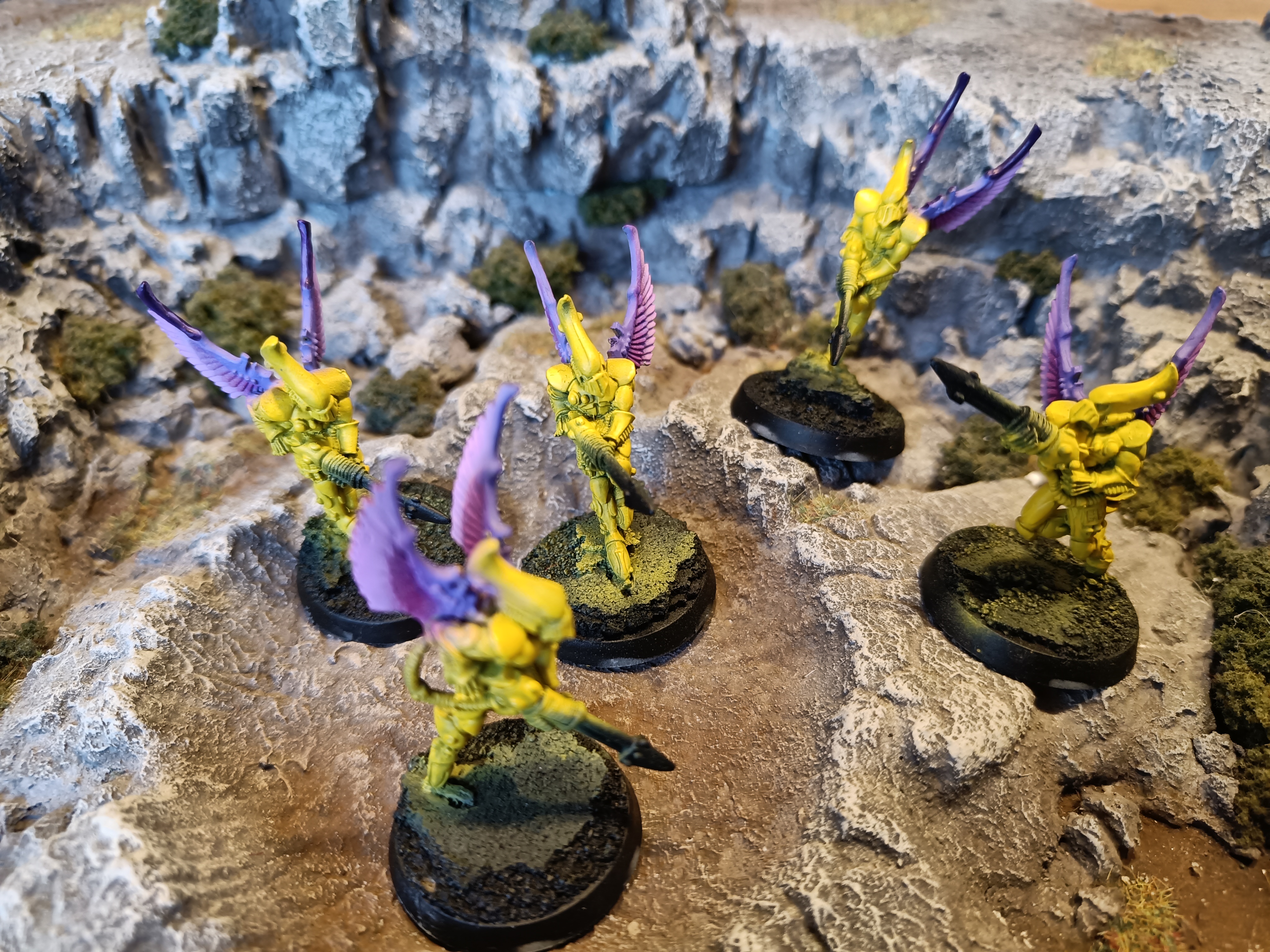 Aeldari Swooping Hawks: A Squad of Five Ready for Action