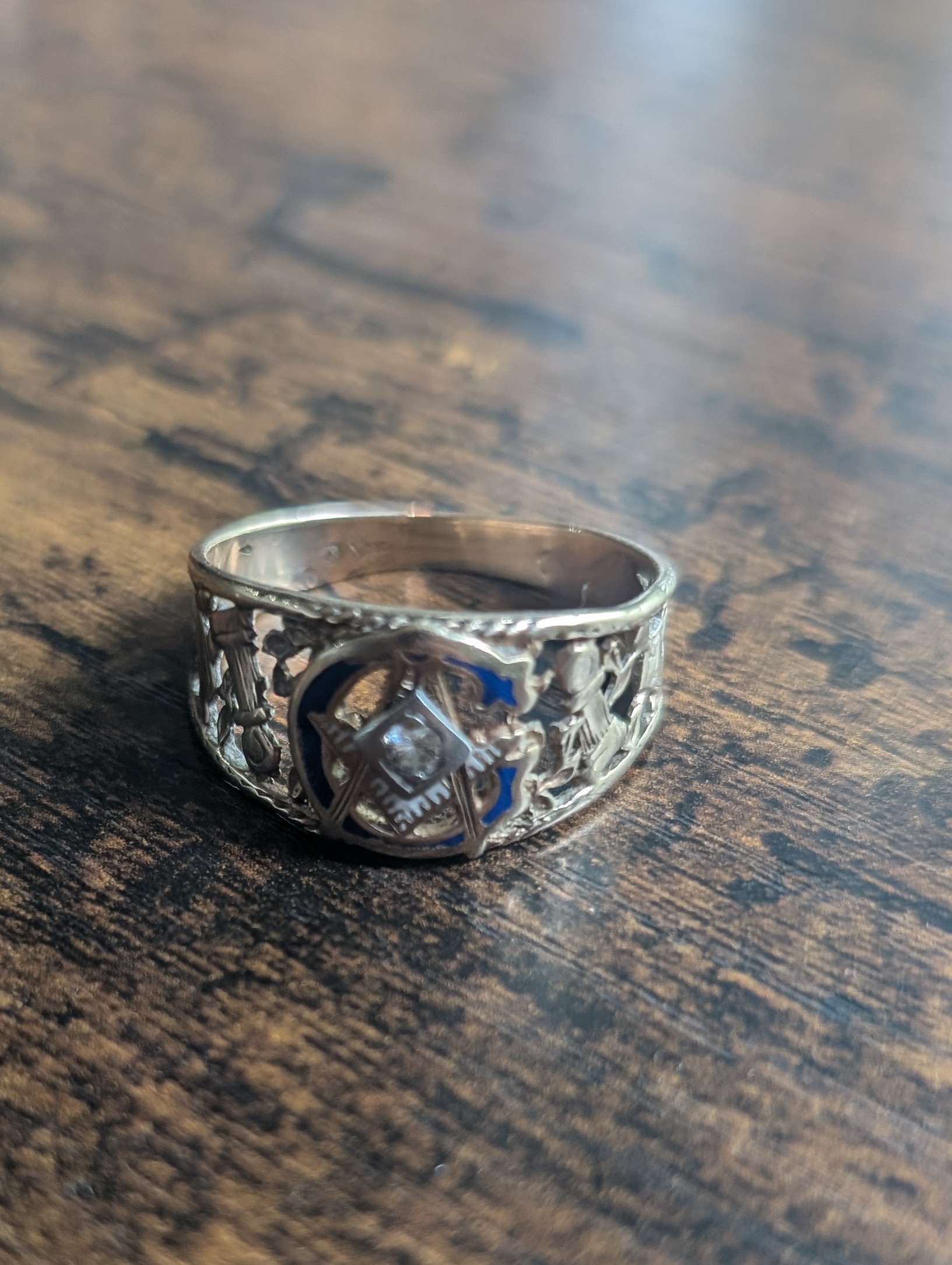 Check out my stunning ring!