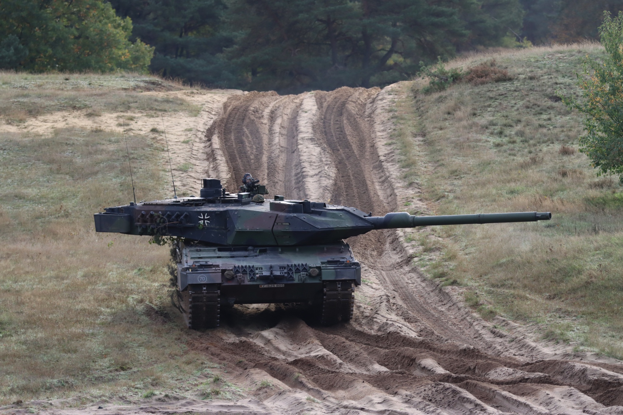 The Mighty Leopard 2A6 Y-625 805: A Closer Look