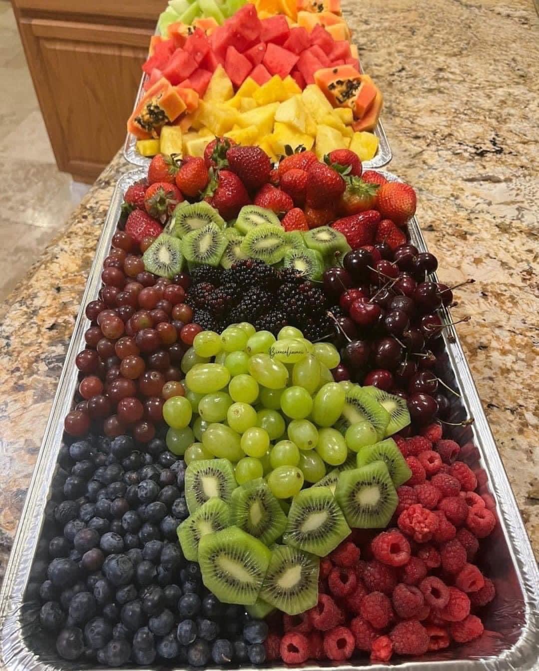 Fruit Platter Dilemma: Which Fruit Will You Choose First?