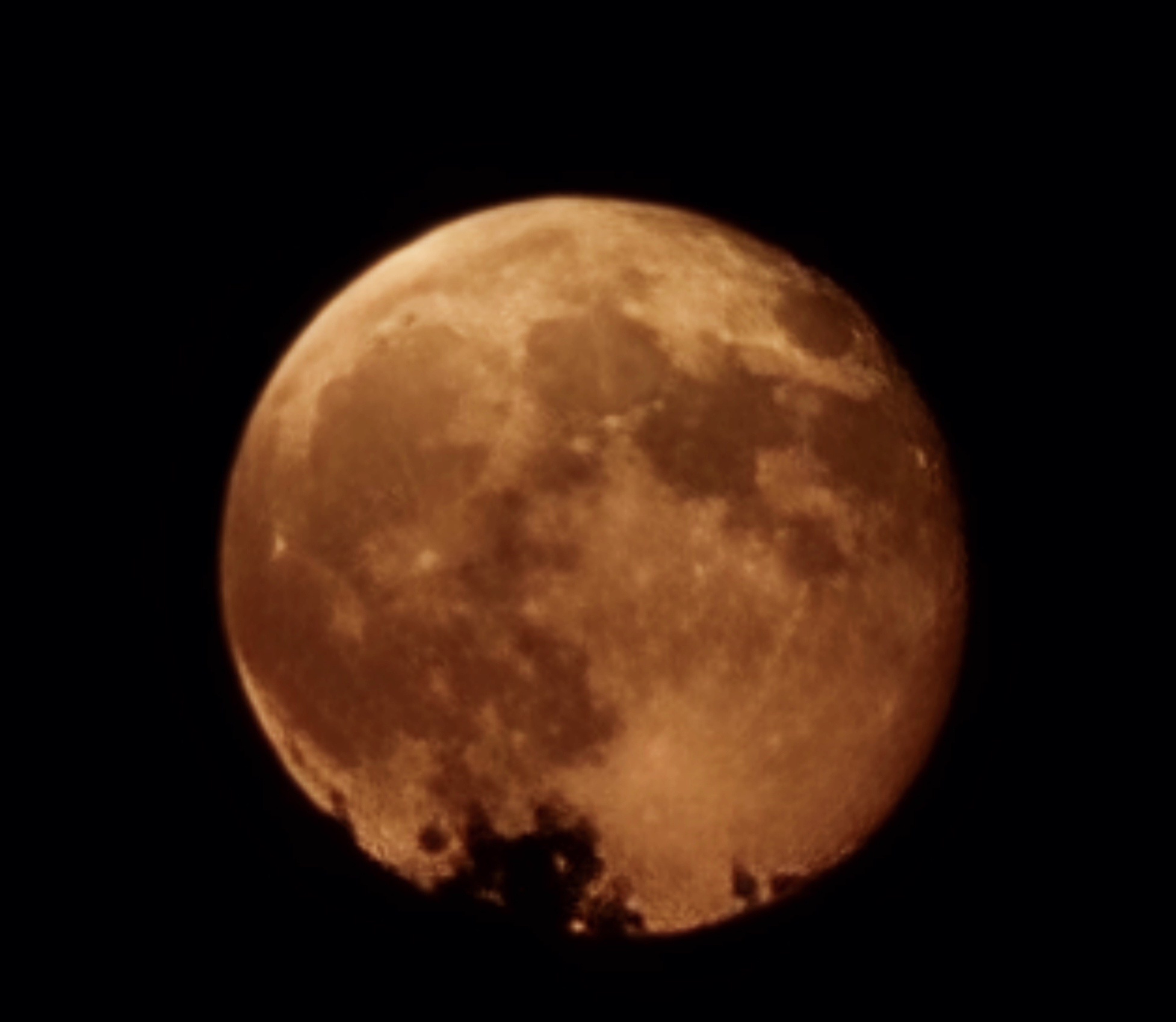 Witness the breathtaking moonrise over Michigan this October night.