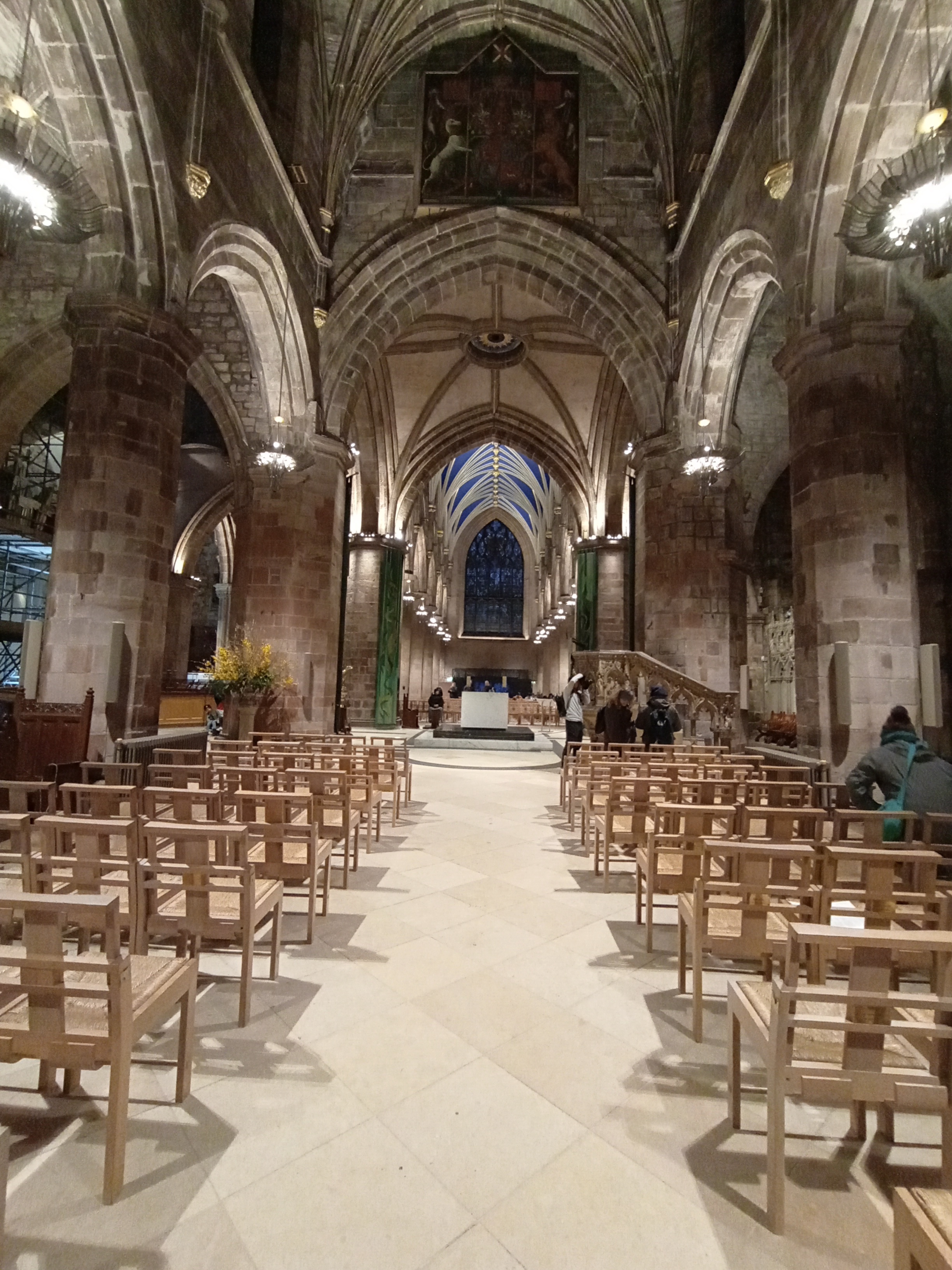 Exploring the Majestic St Giles Cathedral in Edinburgh