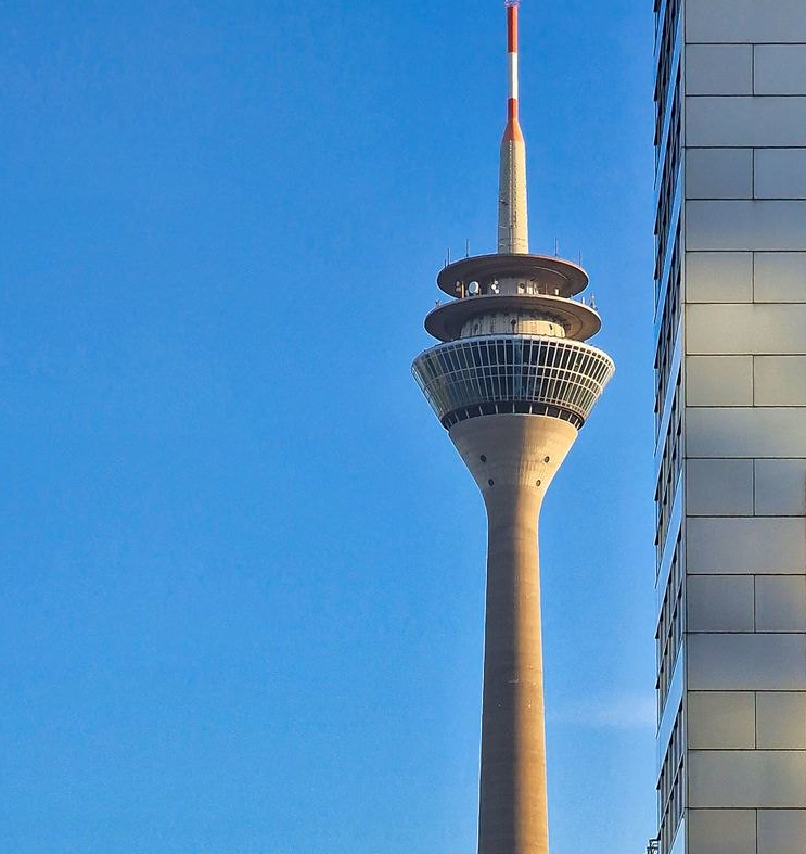 Exploring Düsseldorf: A City of Wonders