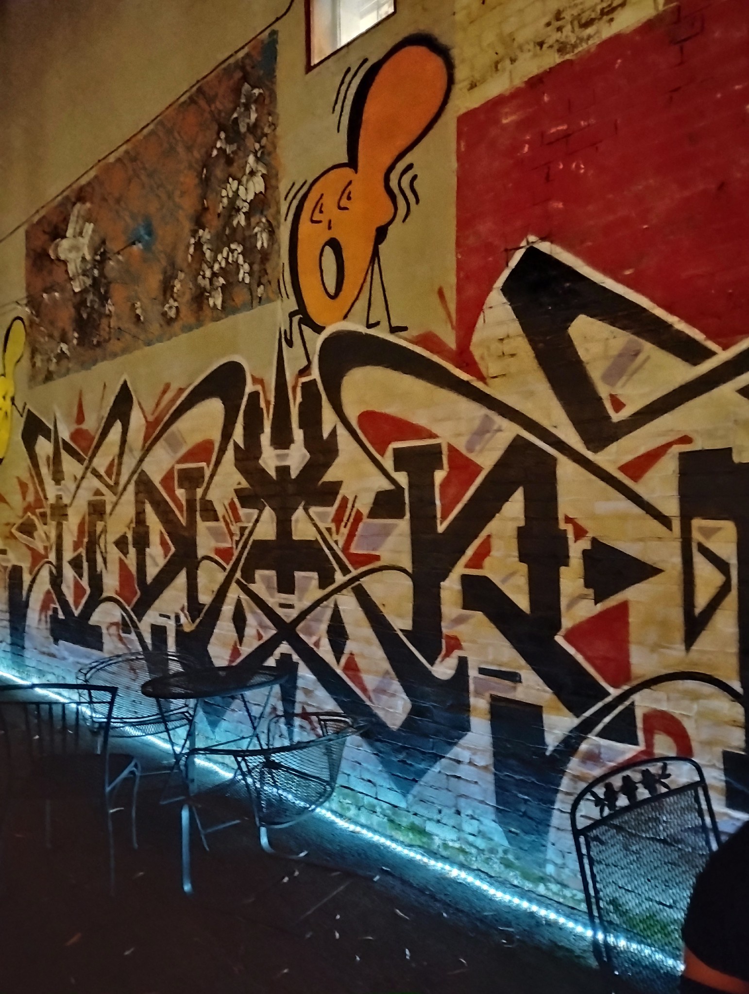 VAYNE: The Atlanta Artist Behind Cat's Eye Creative