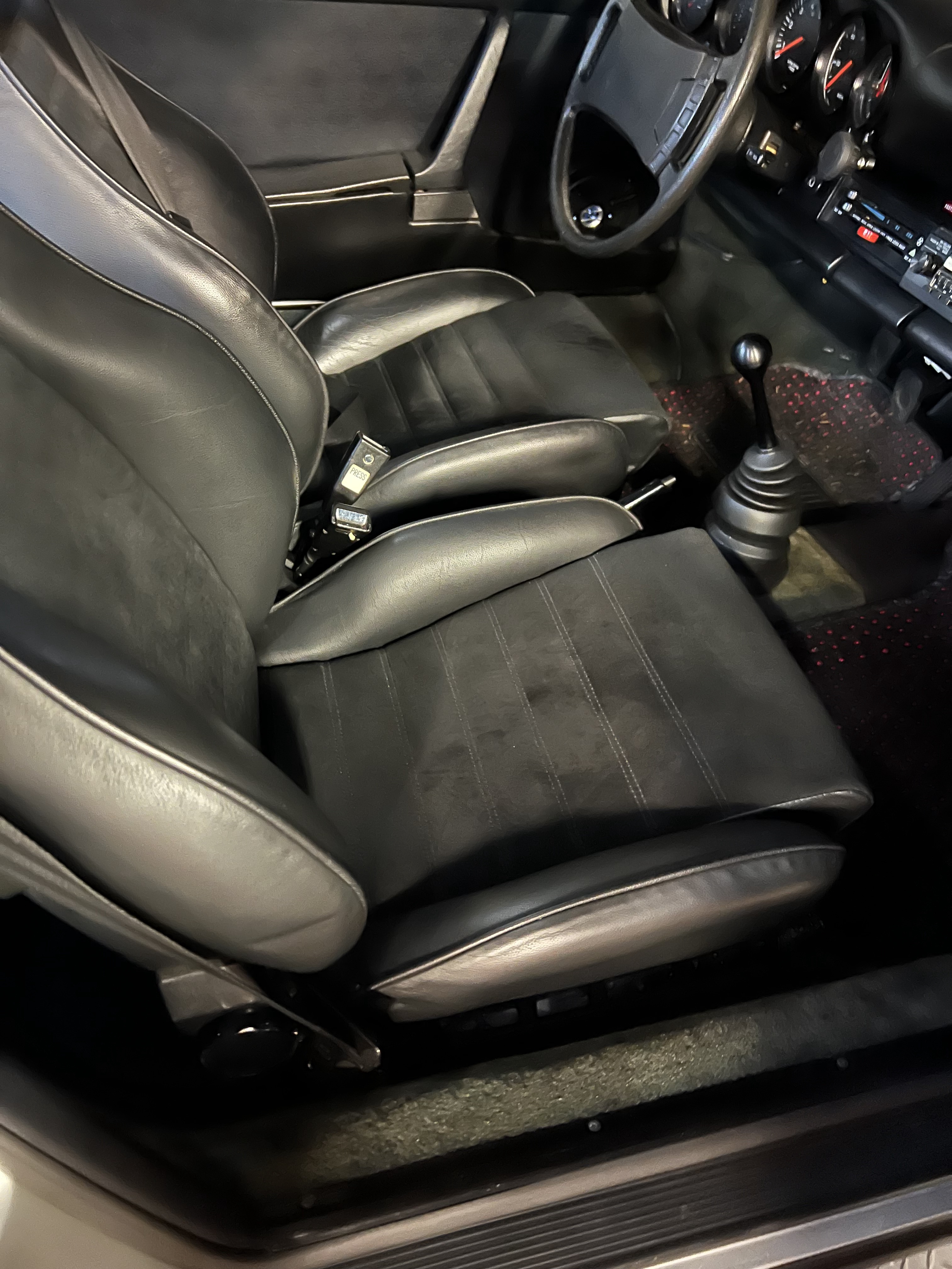 Classic Beauty: The 1974 Porsche 911 S