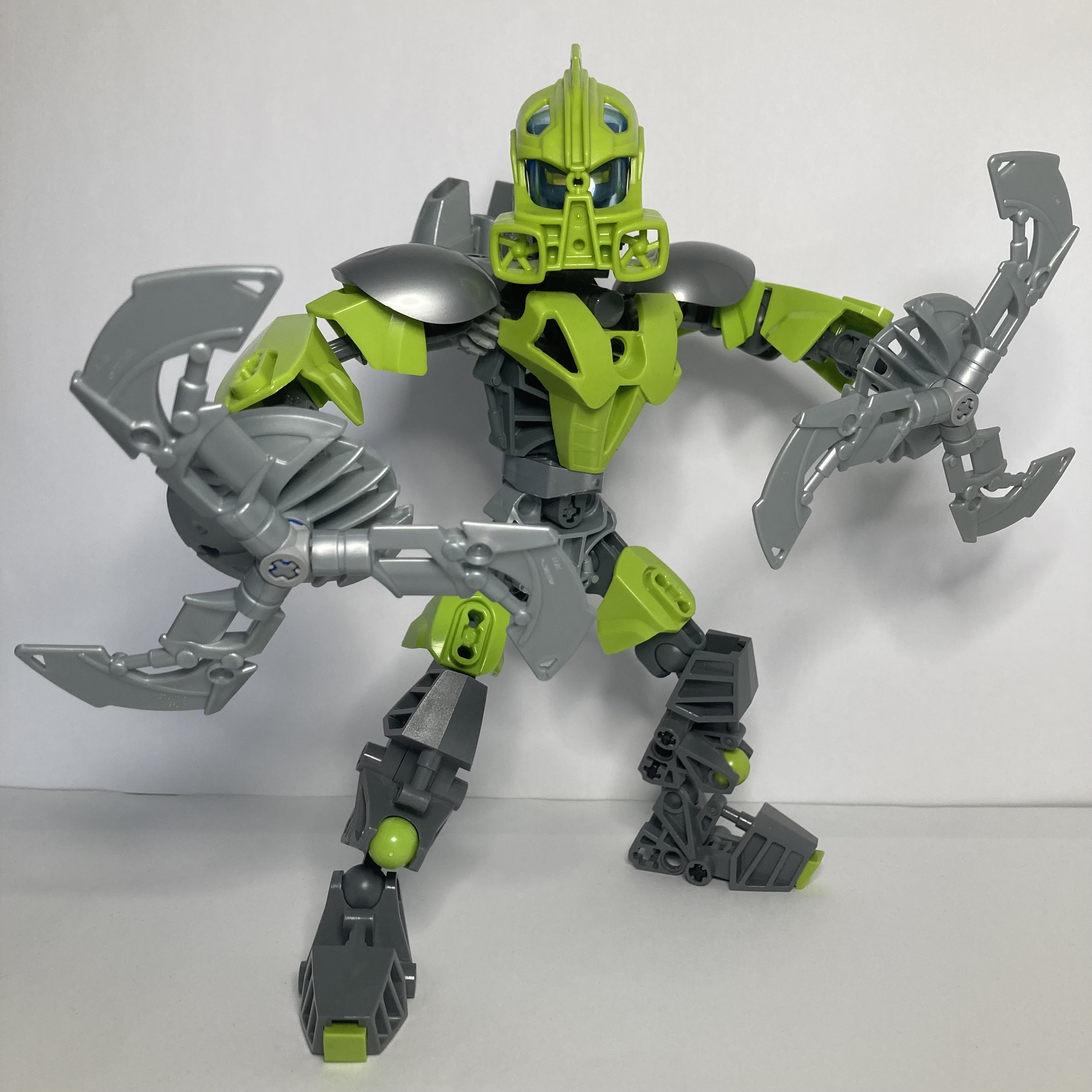 Revamped MOC of Bionicle - Toa Lewa Phantoka
