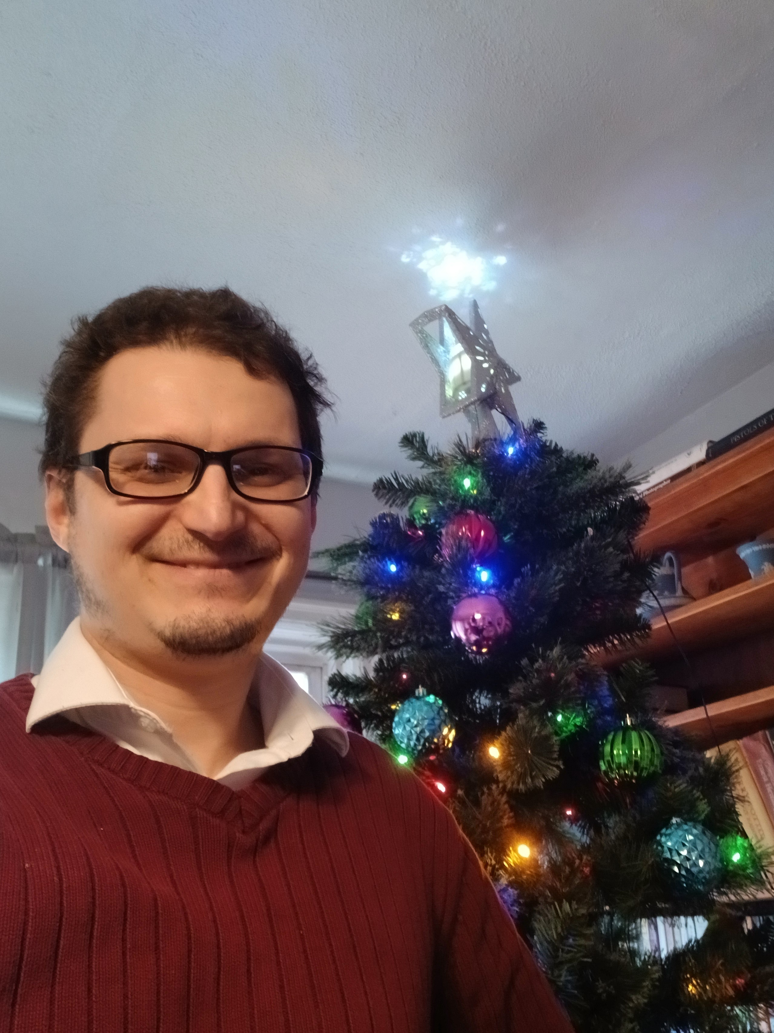 It's Christmas Selfie Time!