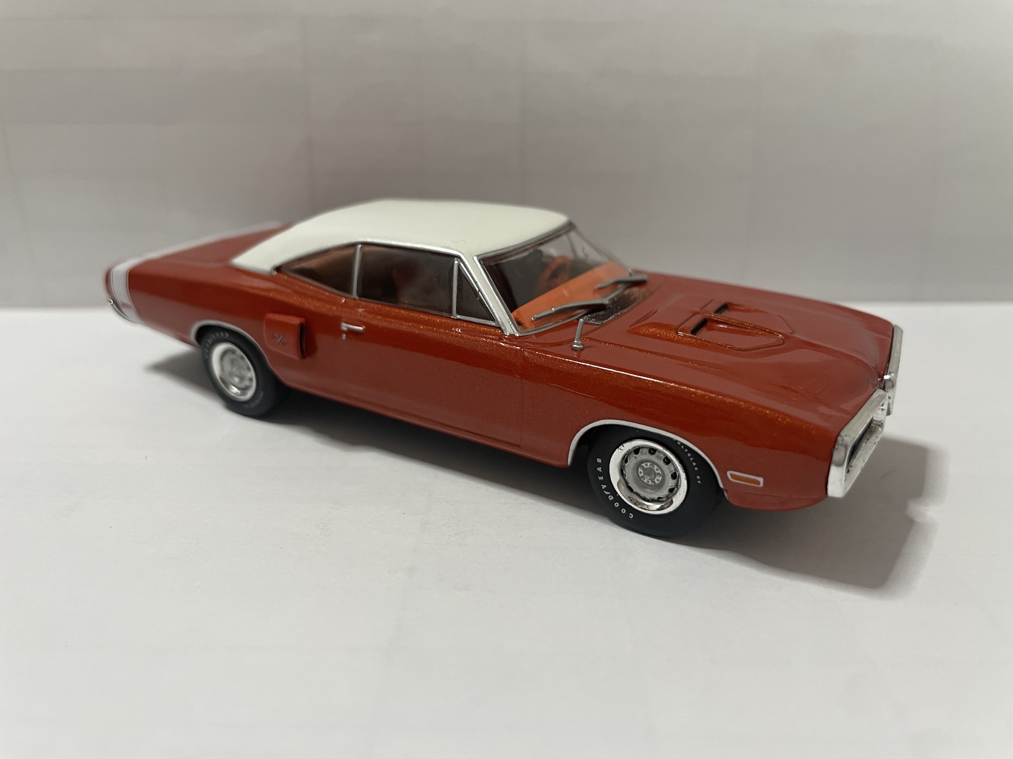 1970 Dodge Coronet R/T Hardtop Coupe: A Classic Beauty in 1/43 Scale