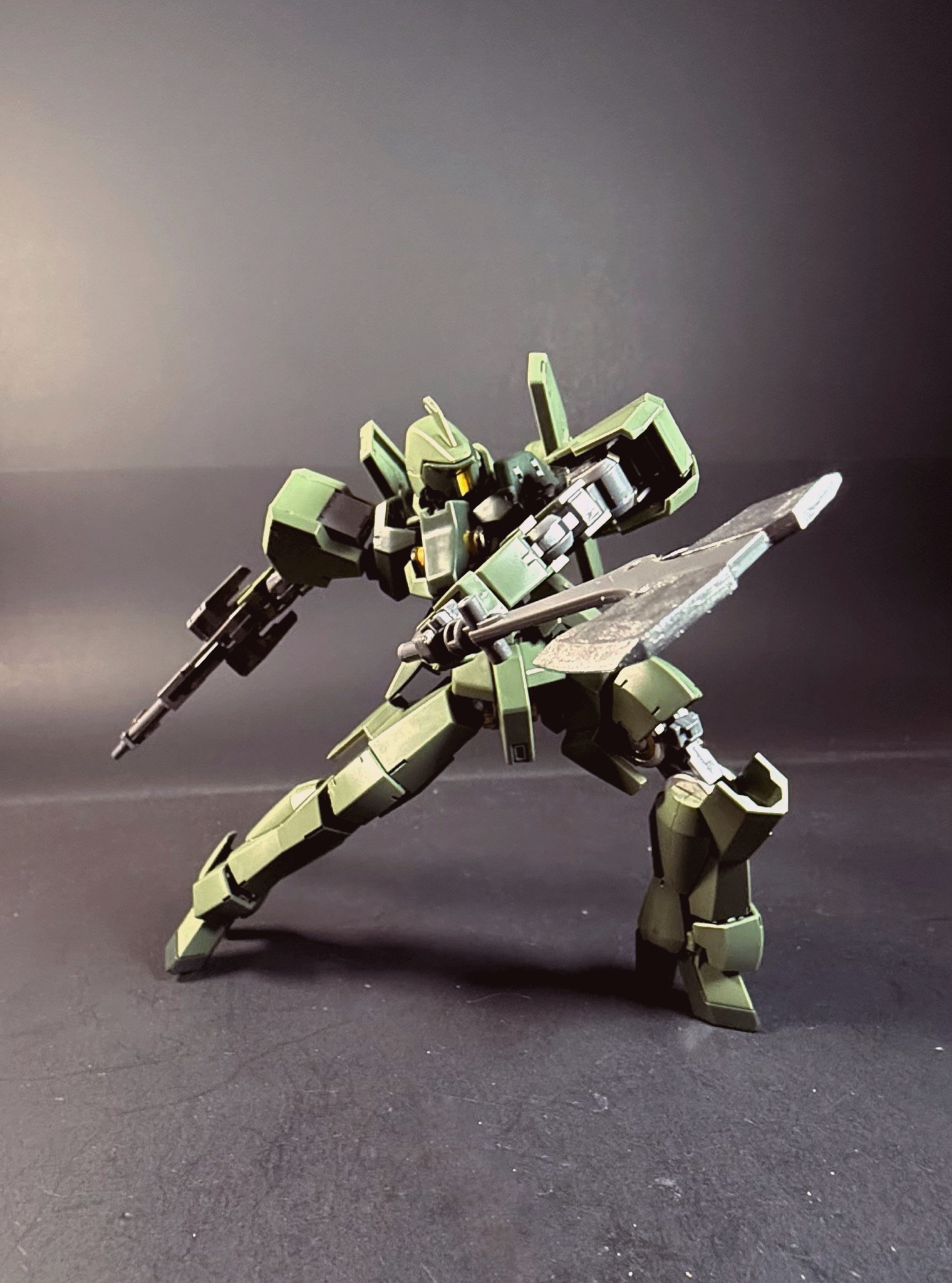HG Graze from Iron-Blooded Orphans: A Fan Favorite