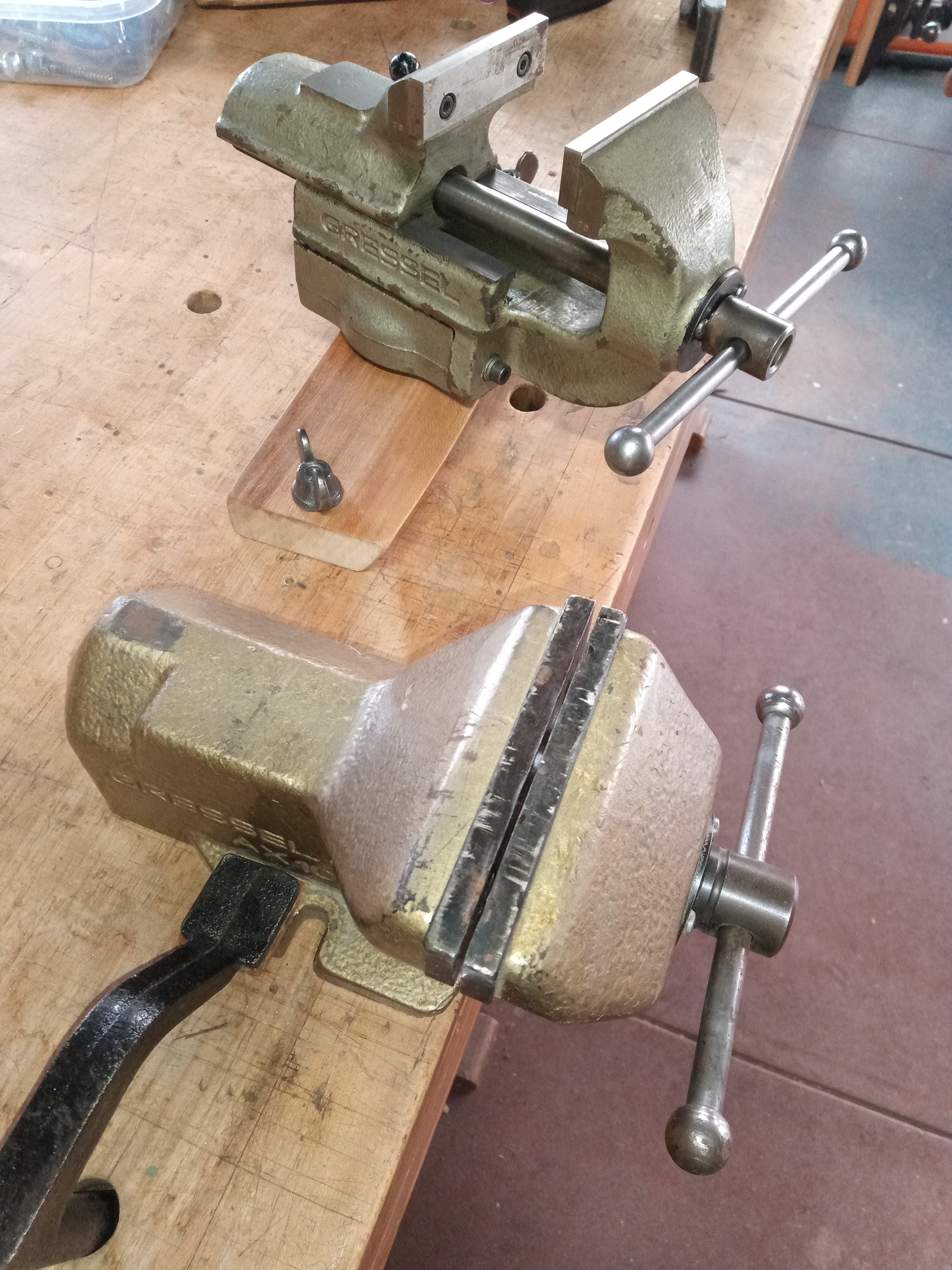 Swapping Gressel Vises with a Friend