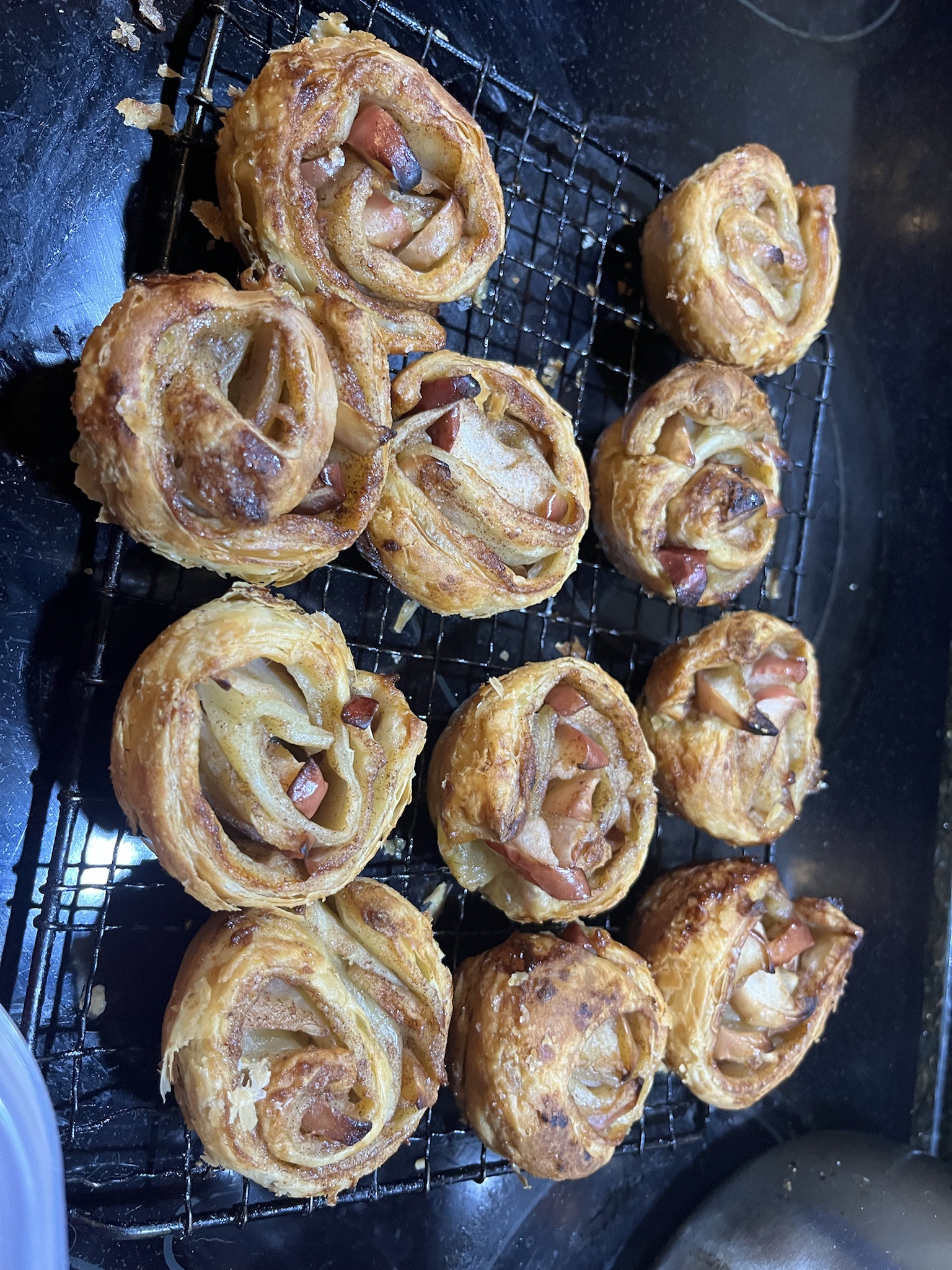 My Mother's Irresistible Apple Cinnamon Rose Pastries