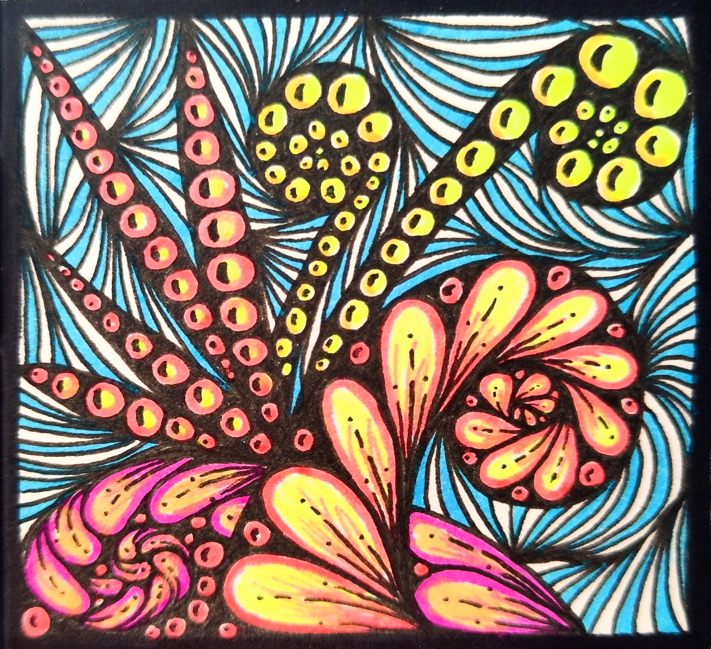 Tiny Creations: A Few Zentangle Doodles in My Mini Sketchbook