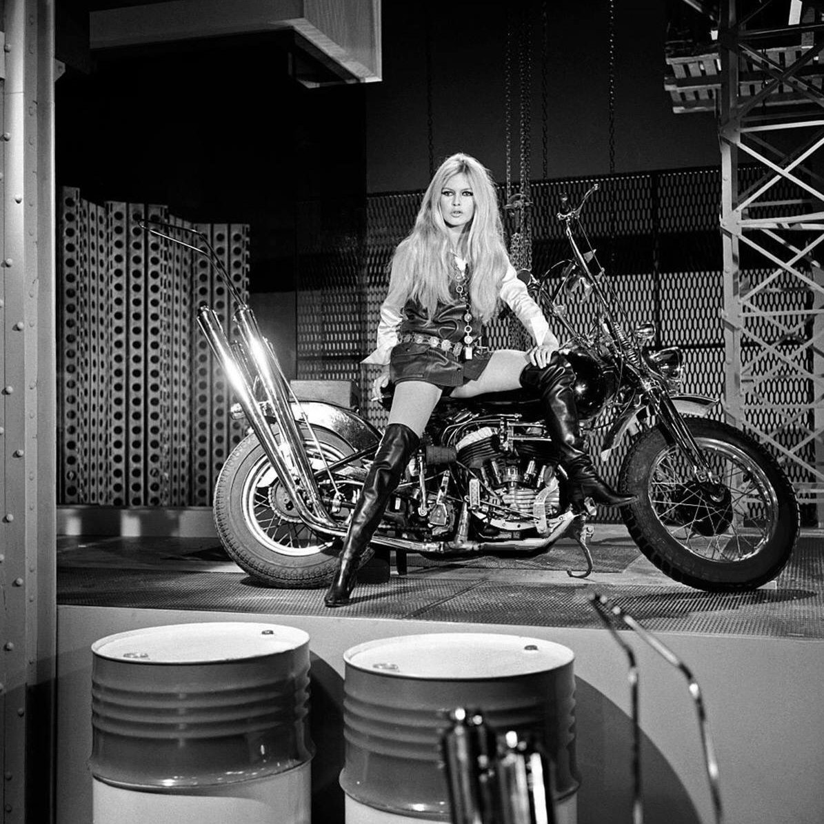 THT 1967 Bardot meets Harley