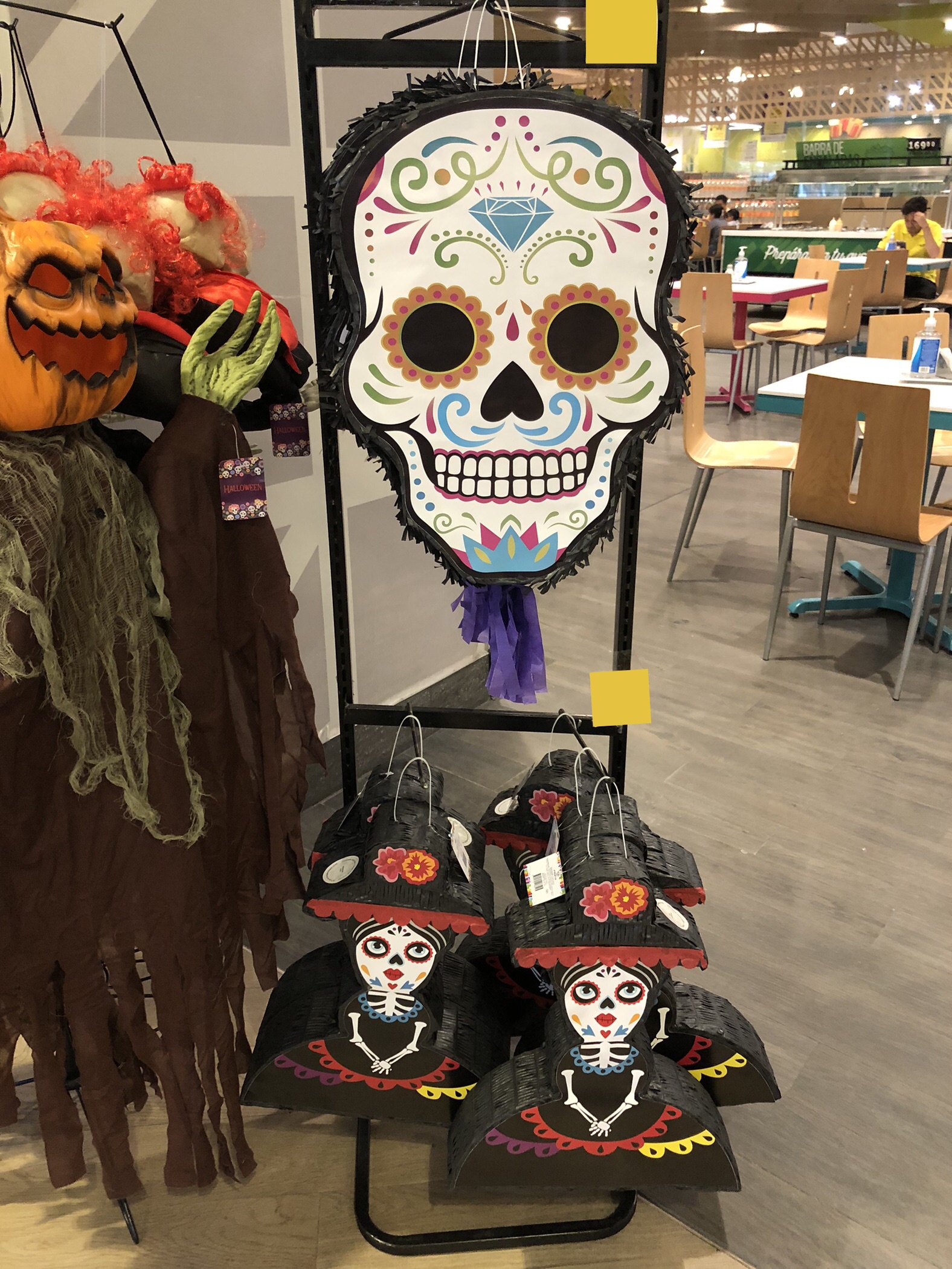 The Playful Calaverita Piñata