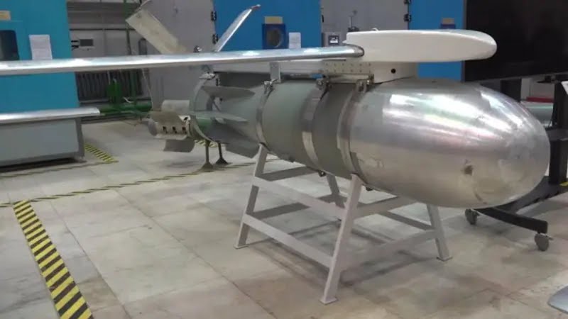 Glide Bombs Explained: A Civilians' Guide to Munitions