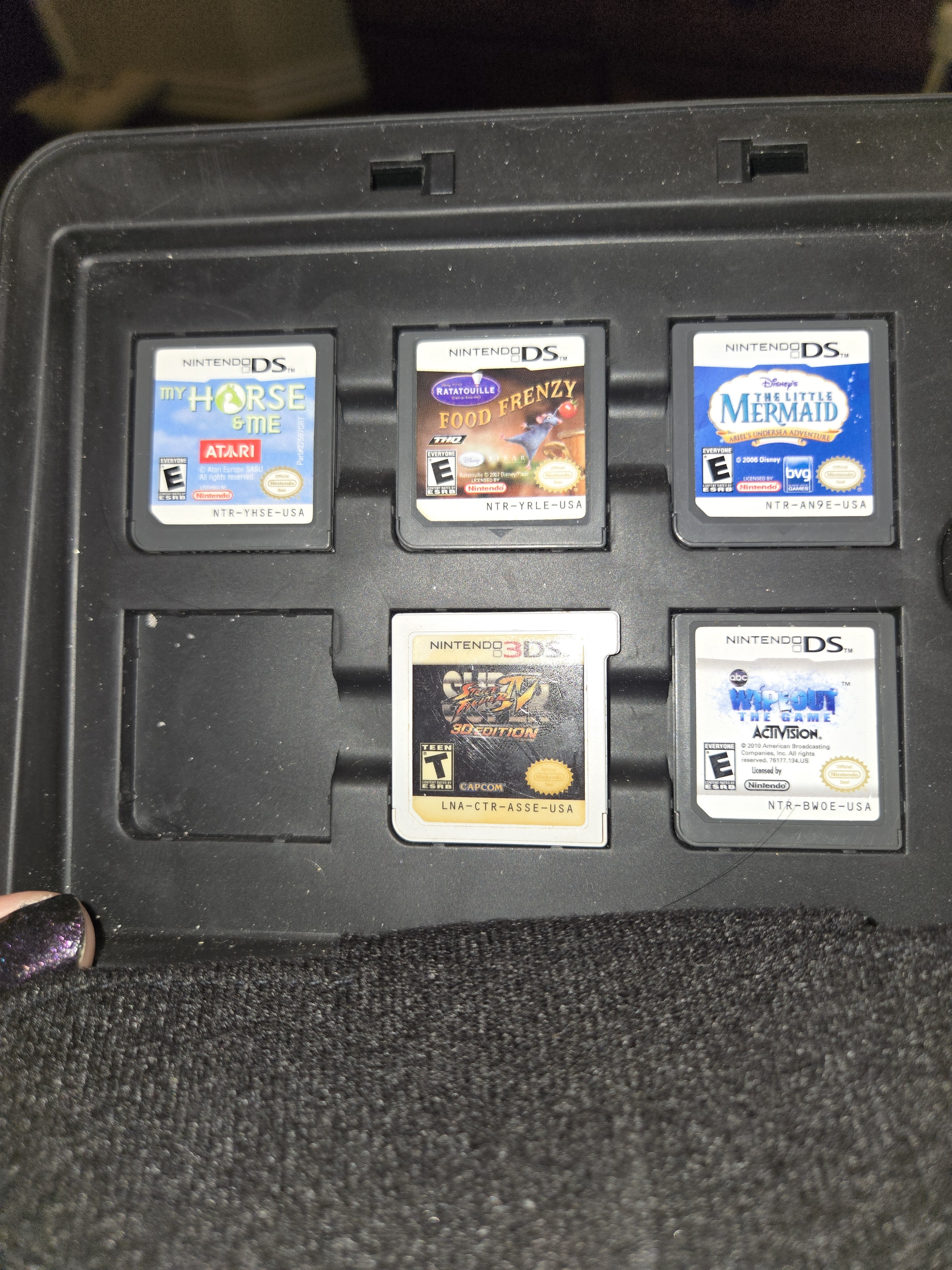 Exploring Jurassic Park on Game Boy Color and Nintendo DS: A Gamer's Travel Companion