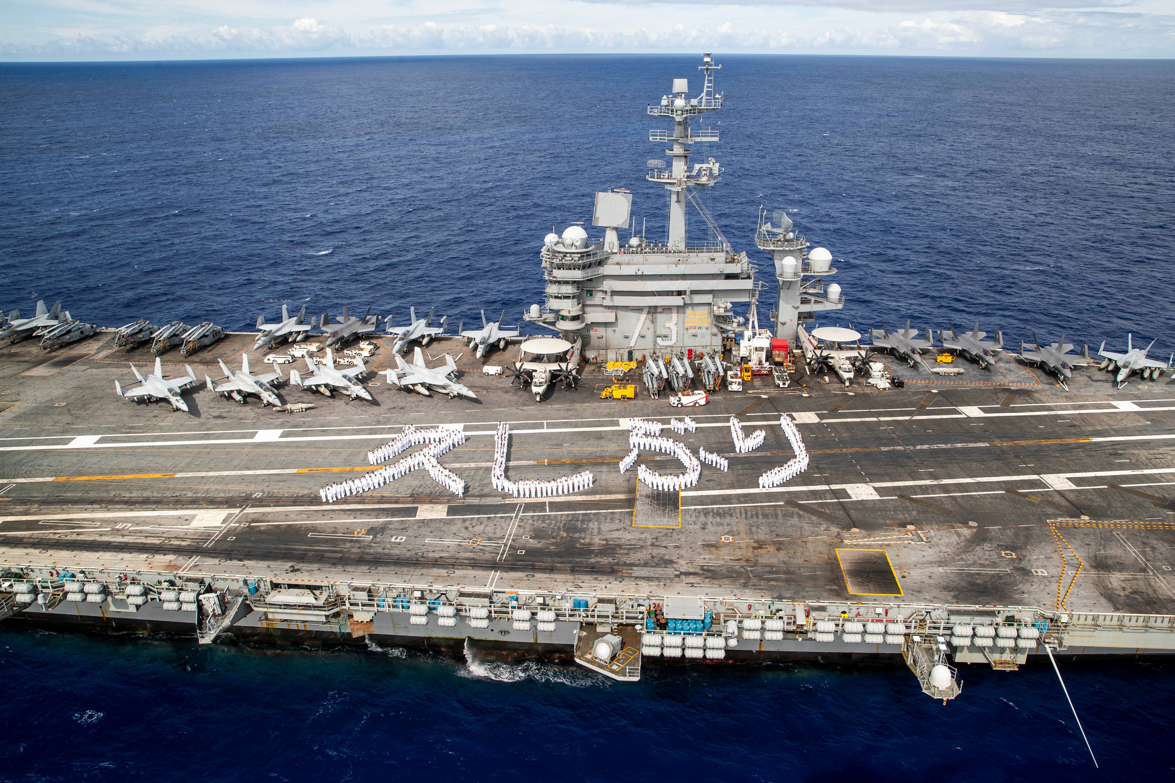 Aircraft Carrier Washington's Heartfelt Return to Japan After Nine Years