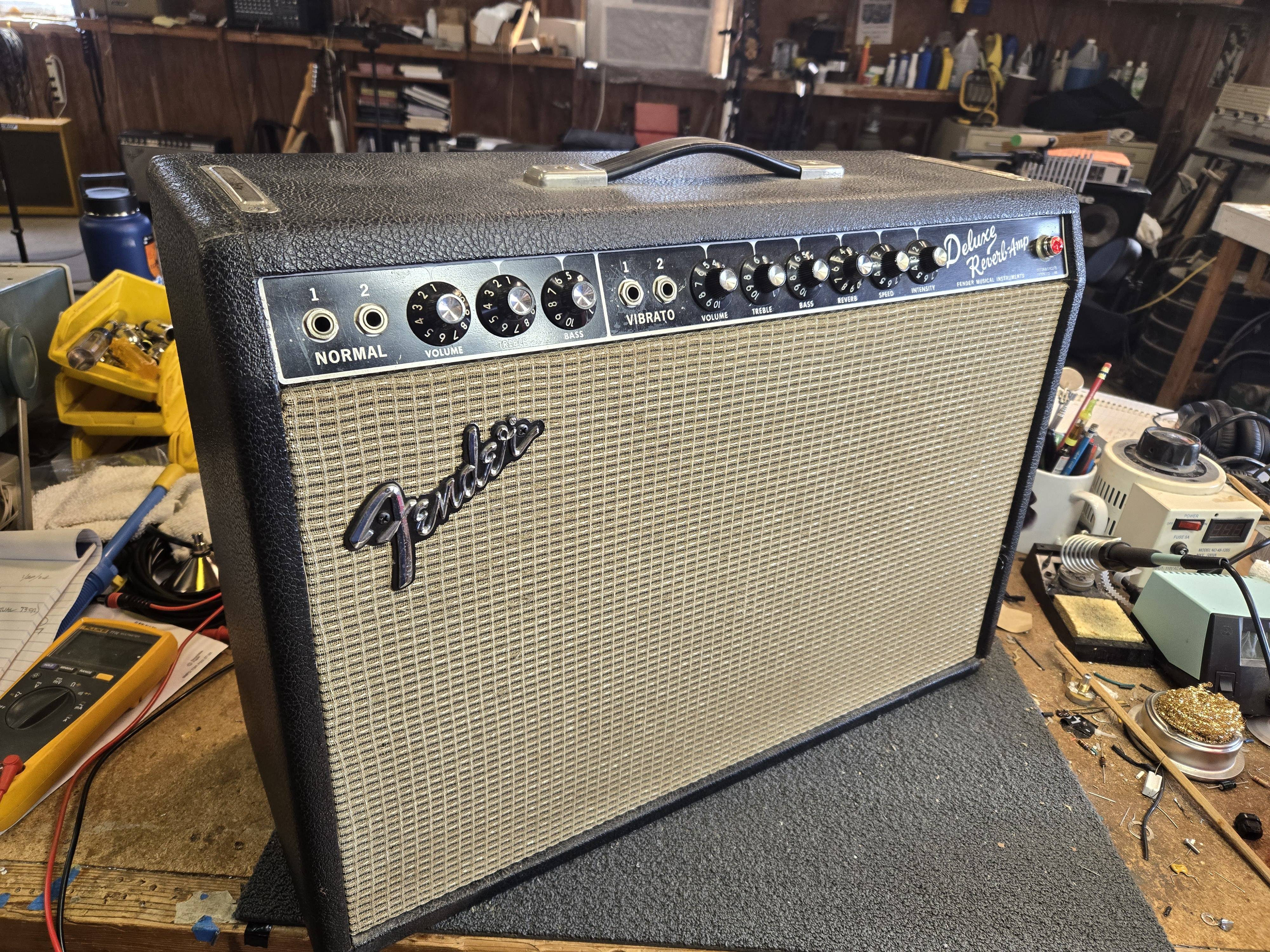 The Classic 1966 Fender Deluxe Reverb