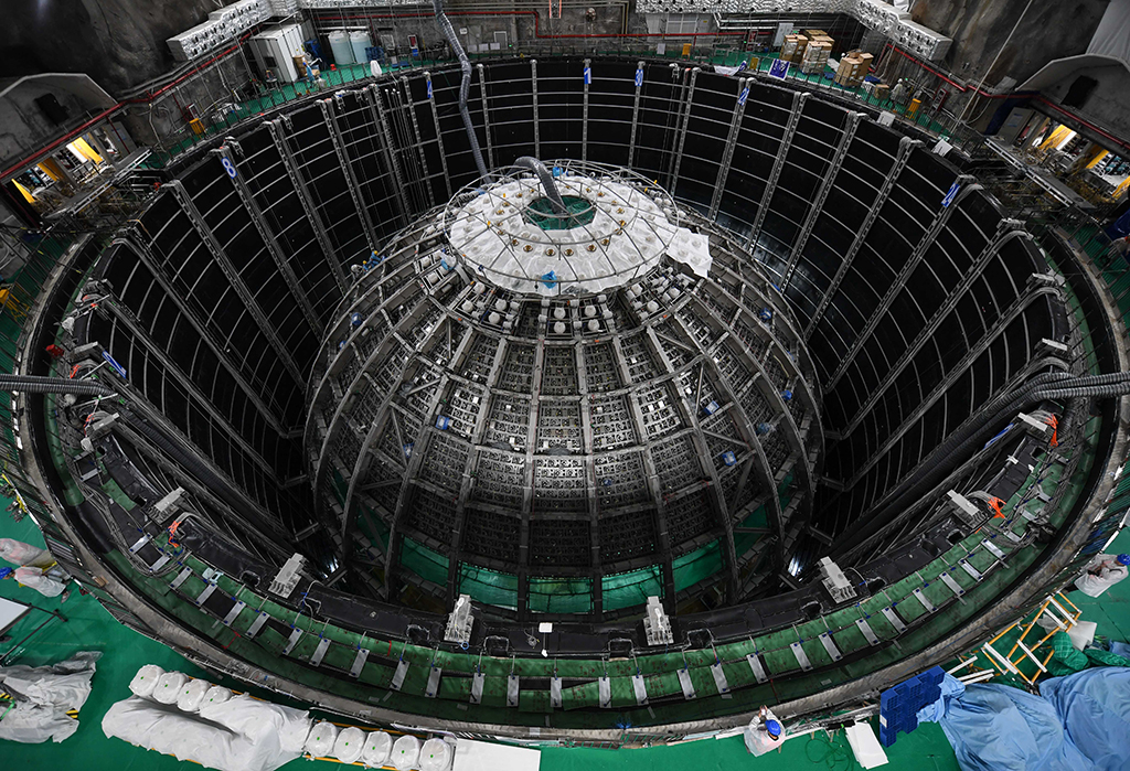 Discovering the Chinese Orb: The JUNO Jiangmen Underground Neutrino Observatory