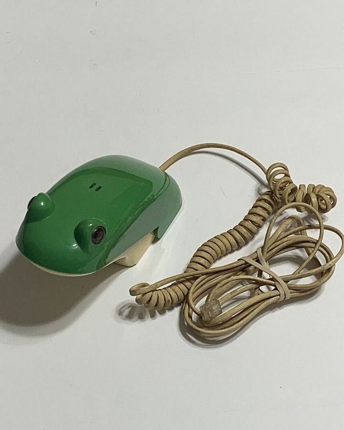 Nostalgic Frog Telephone from the 1980s