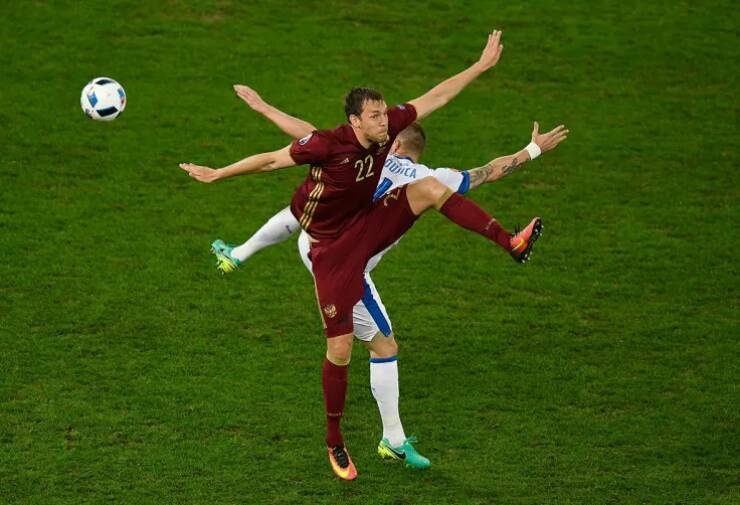 Welcome to the Ministry of Silly Walks!