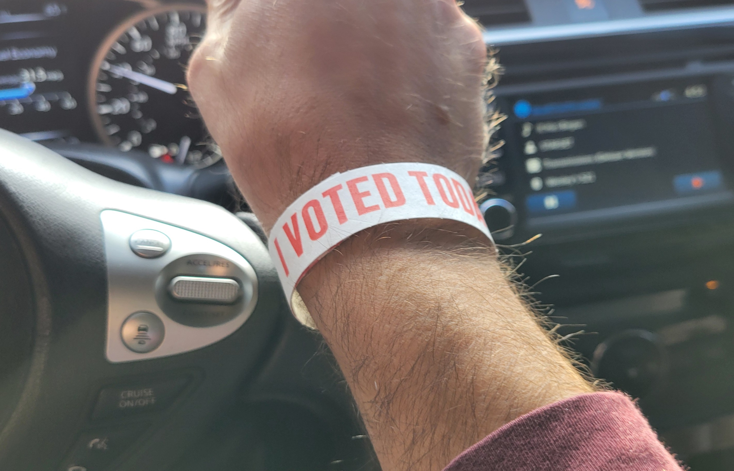 Why Wrist Bands Are the Ultimate Choice Over Stickers