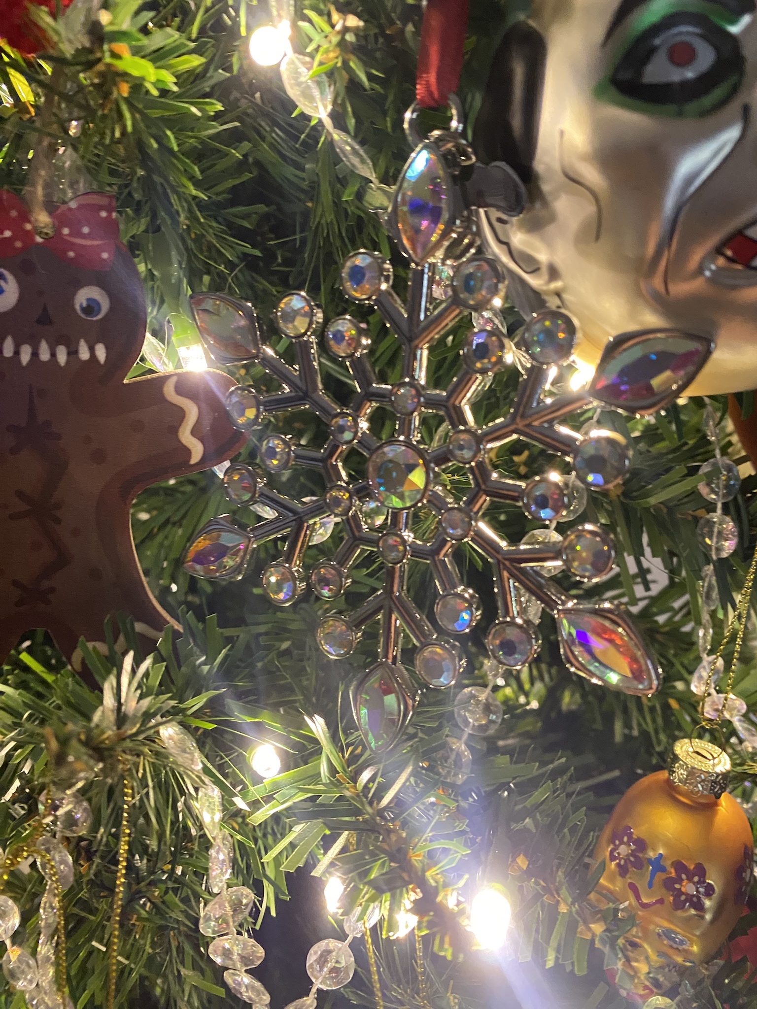 My gorgeous ornament just arrived, and I can't get enough of it!